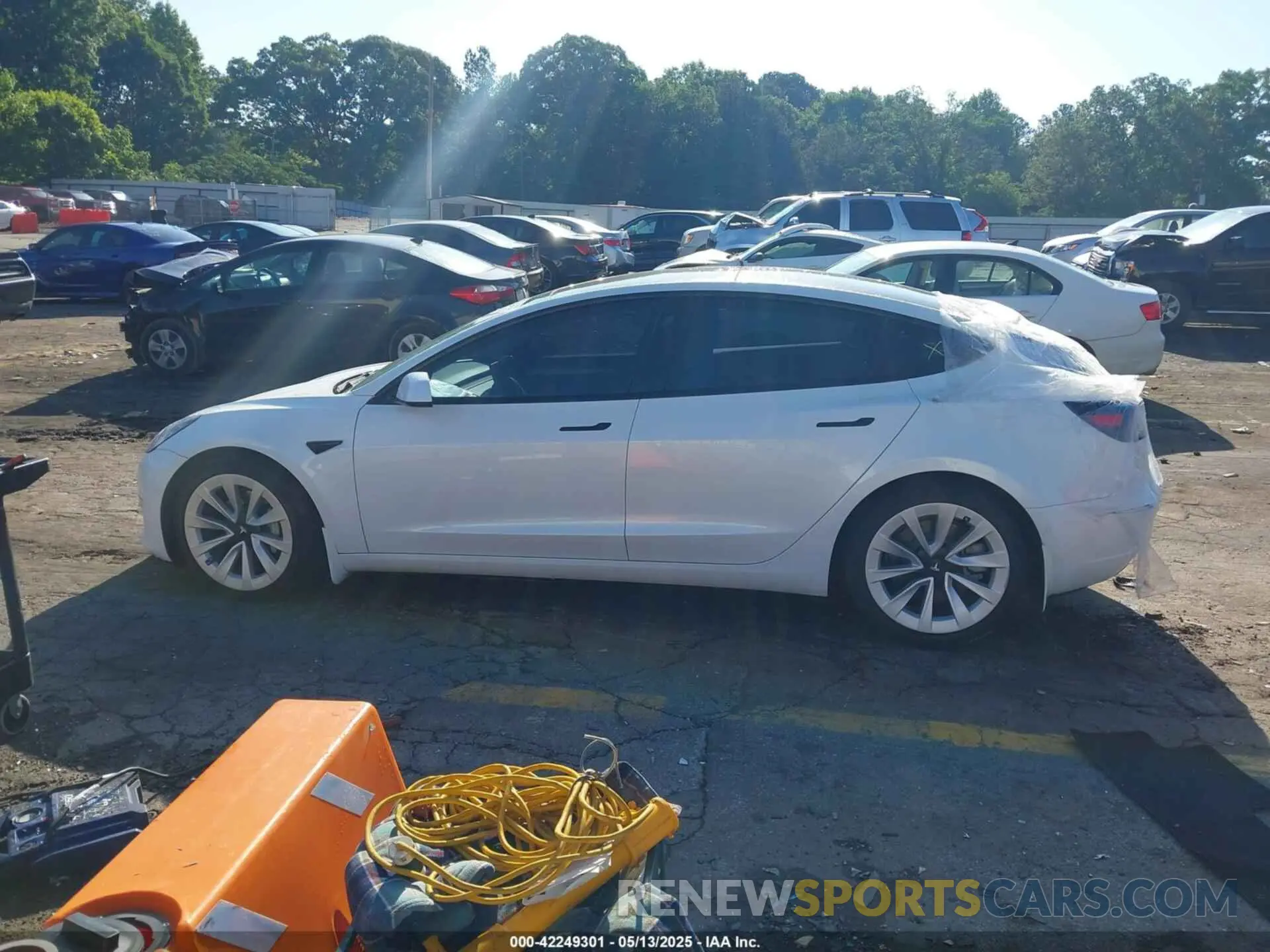 13 Photograph of a damaged car 5YJ3E1EB6MF053498 TESLA MODEL 3 2021