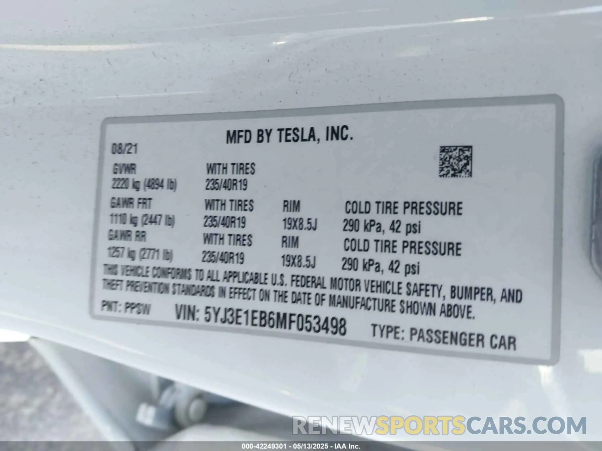 9 Photograph of a damaged car 5YJ3E1EB6MF053498 TESLA MODEL 3 2021
