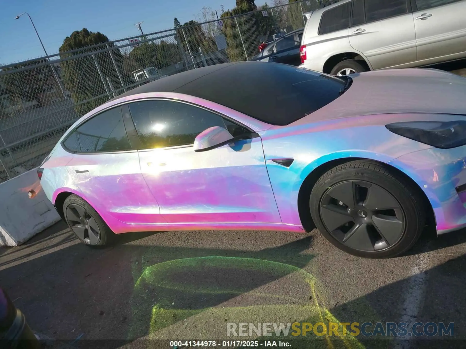 13 Photograph of a damaged car 5YJ3E1EB6MF053940 TESLA MODEL 3 2021