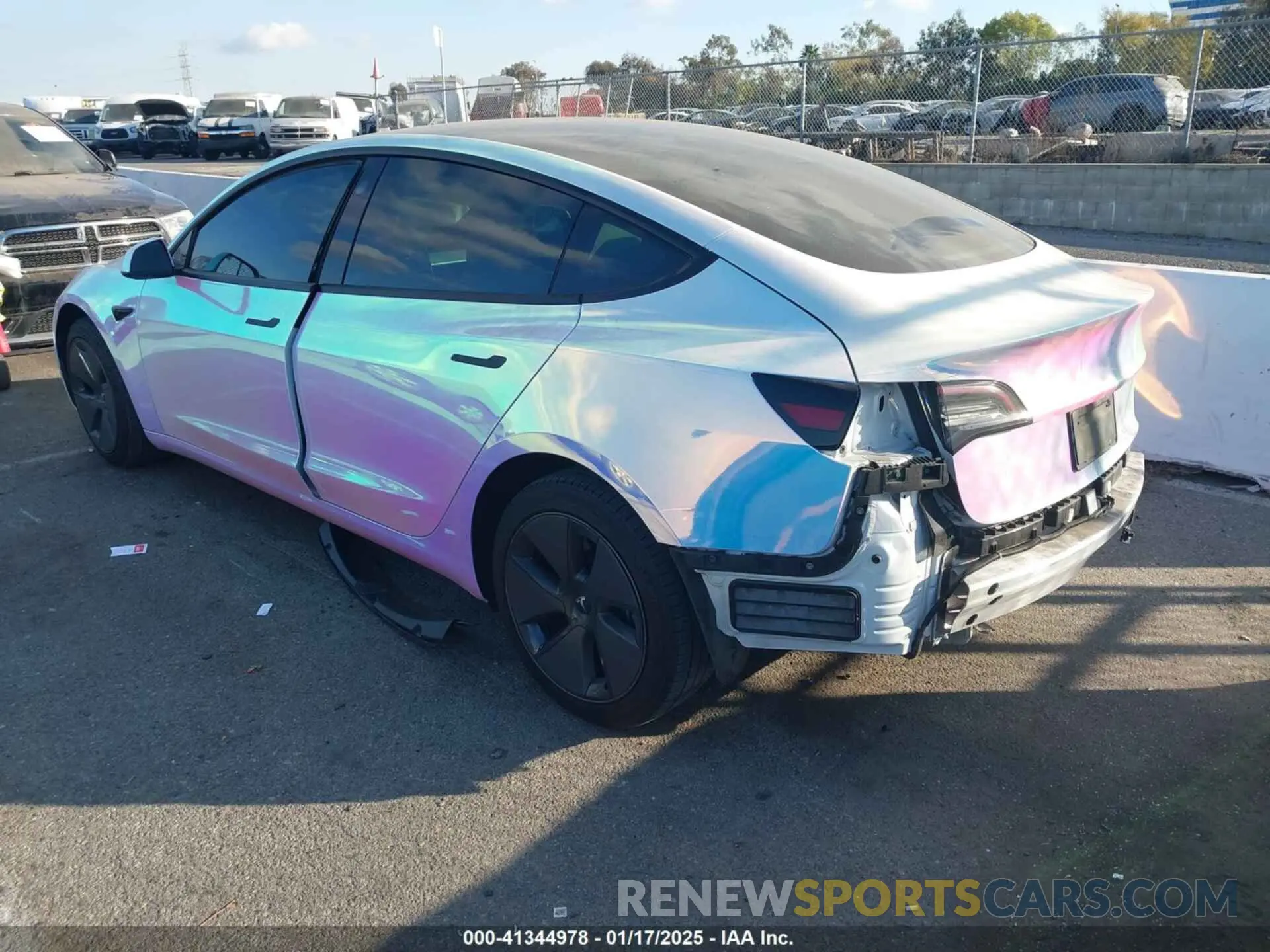 3 Photograph of a damaged car 5YJ3E1EB6MF053940 TESLA MODEL 3 2021