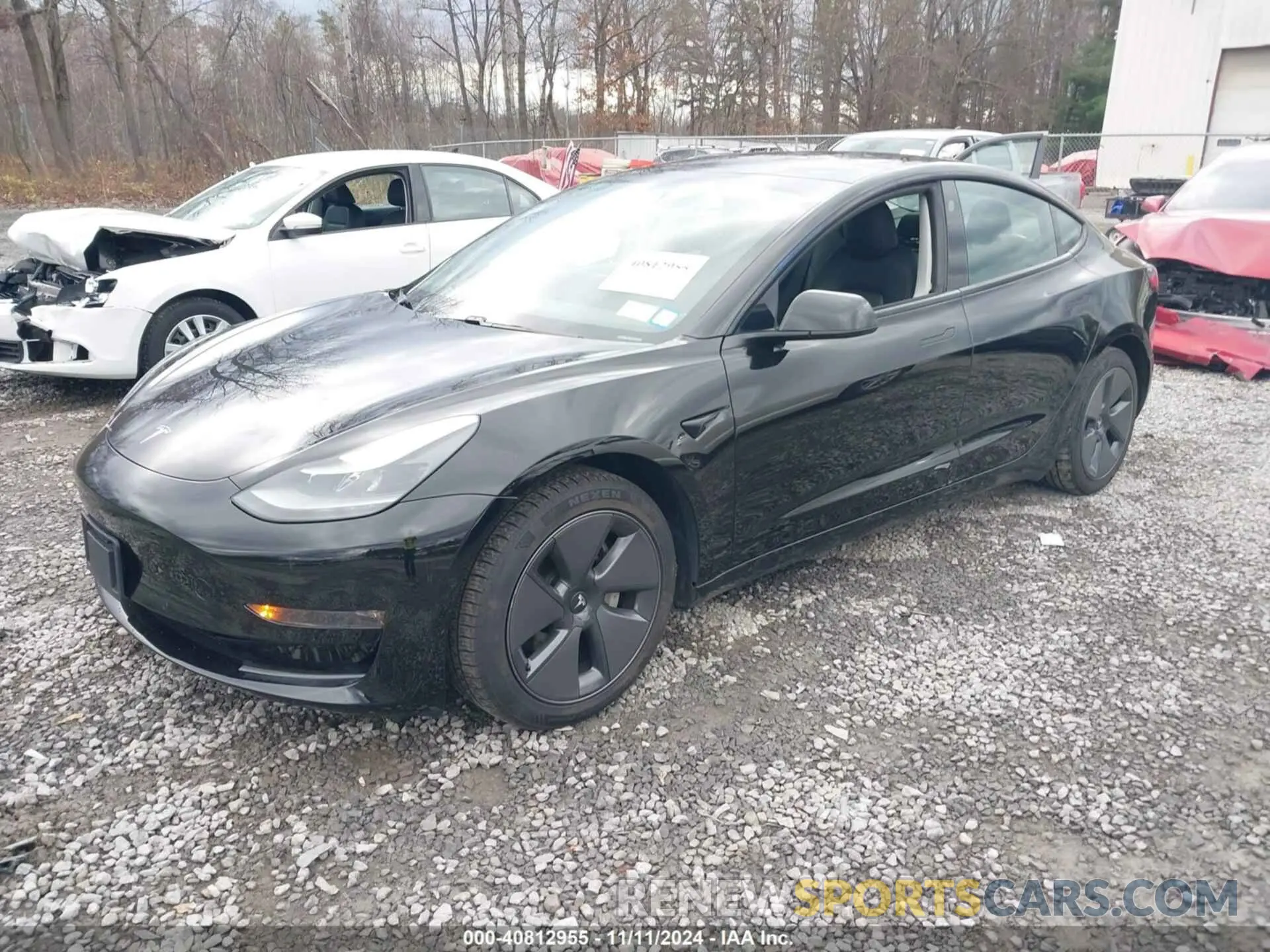 2 Photograph of a damaged car 5YJ3E1EB6MF055901 TESLA MODEL 3 2021