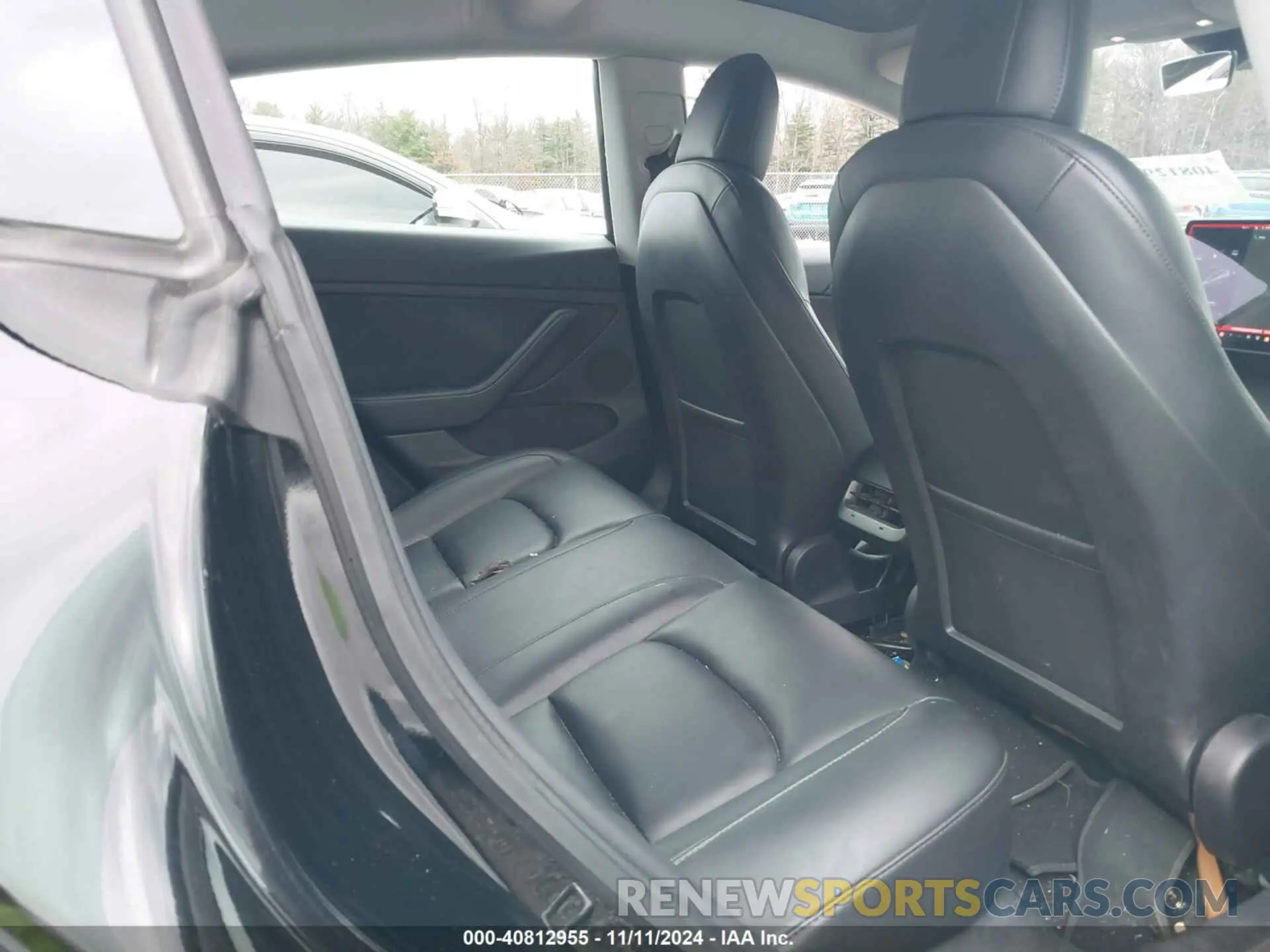 8 Photograph of a damaged car 5YJ3E1EB6MF055901 TESLA MODEL 3 2021