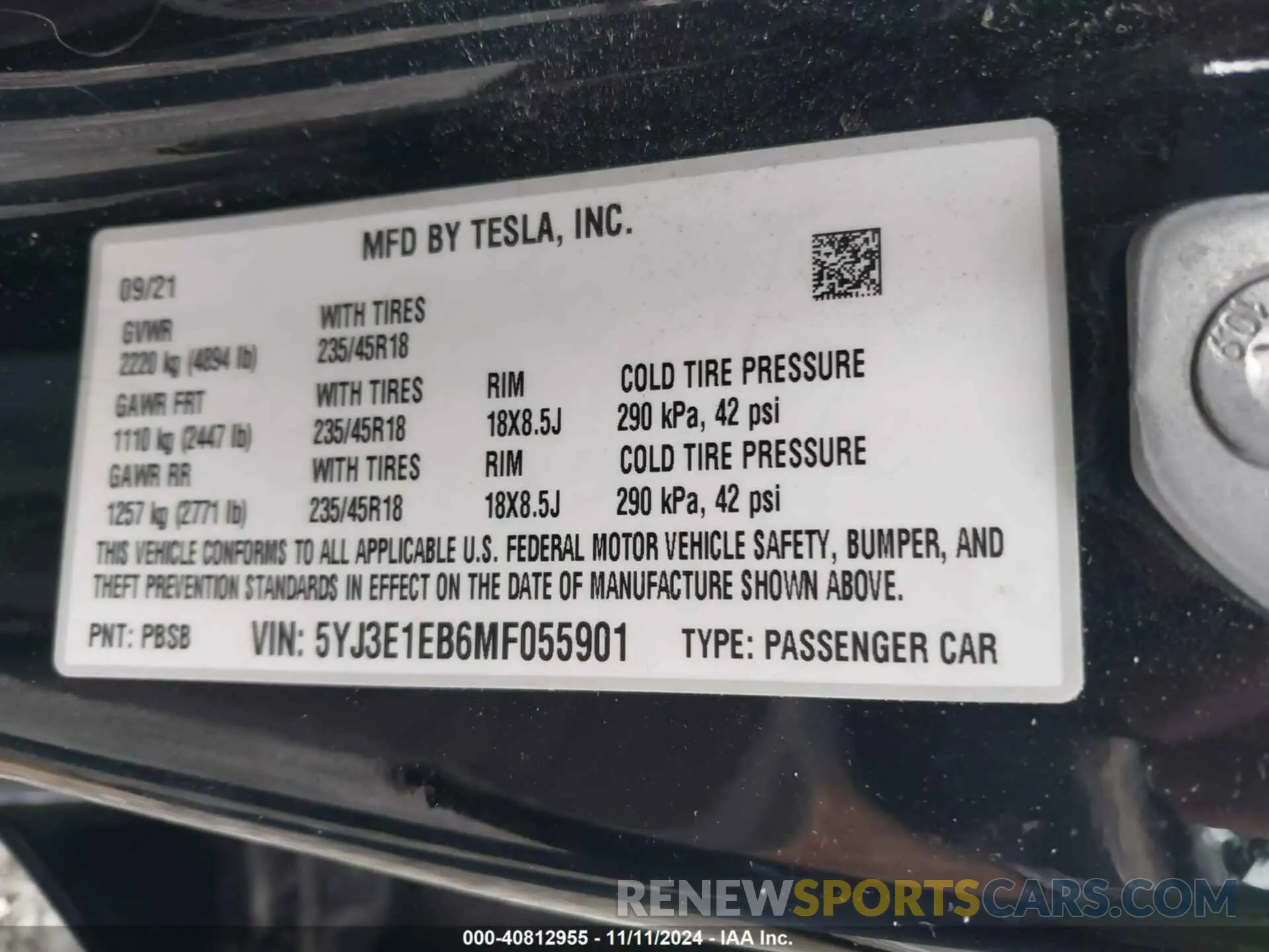 9 Photograph of a damaged car 5YJ3E1EB6MF055901 TESLA MODEL 3 2021
