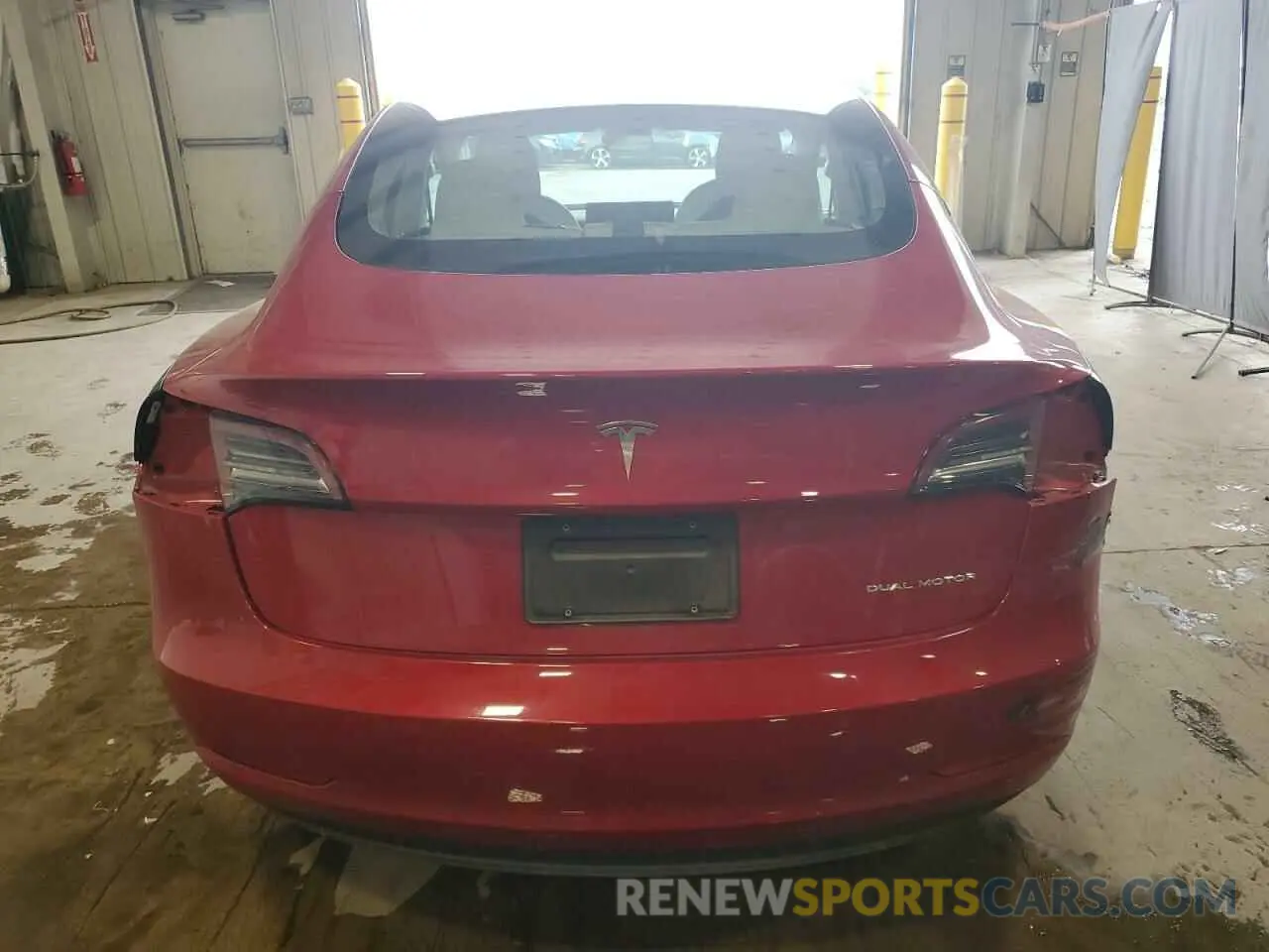 6 Photograph of a damaged car 5YJ3E1EB6MF062699 TESLA MODEL 3 2021