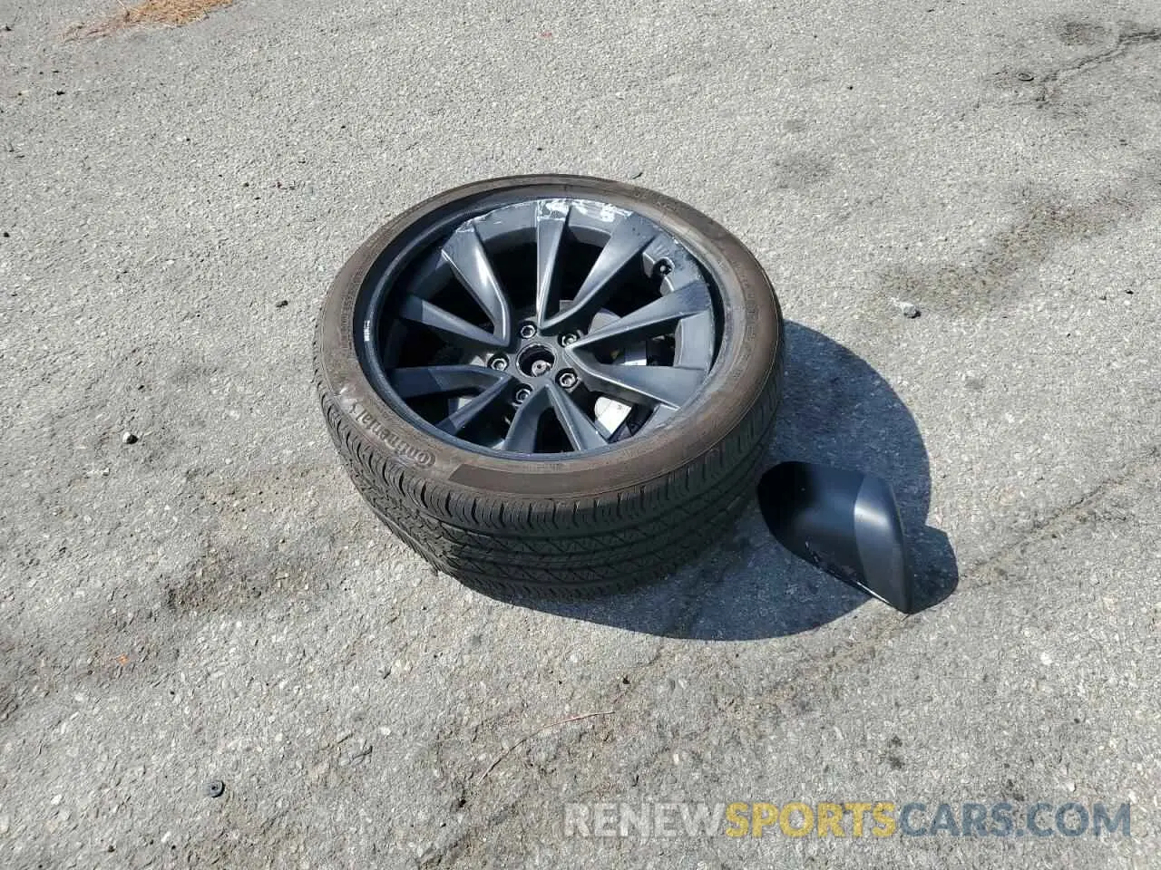 12 Photograph of a damaged car 5YJ3E1EB6MF073590 TESLA MODEL 3 2021