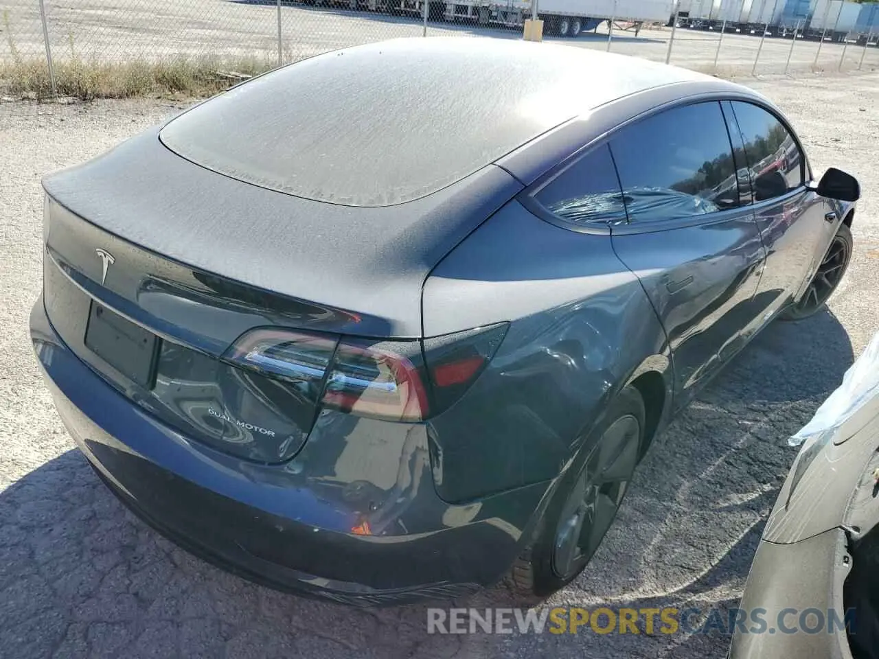 3 Photograph of a damaged car 5YJ3E1EB6MF074402 TESLA MODEL 3 2021