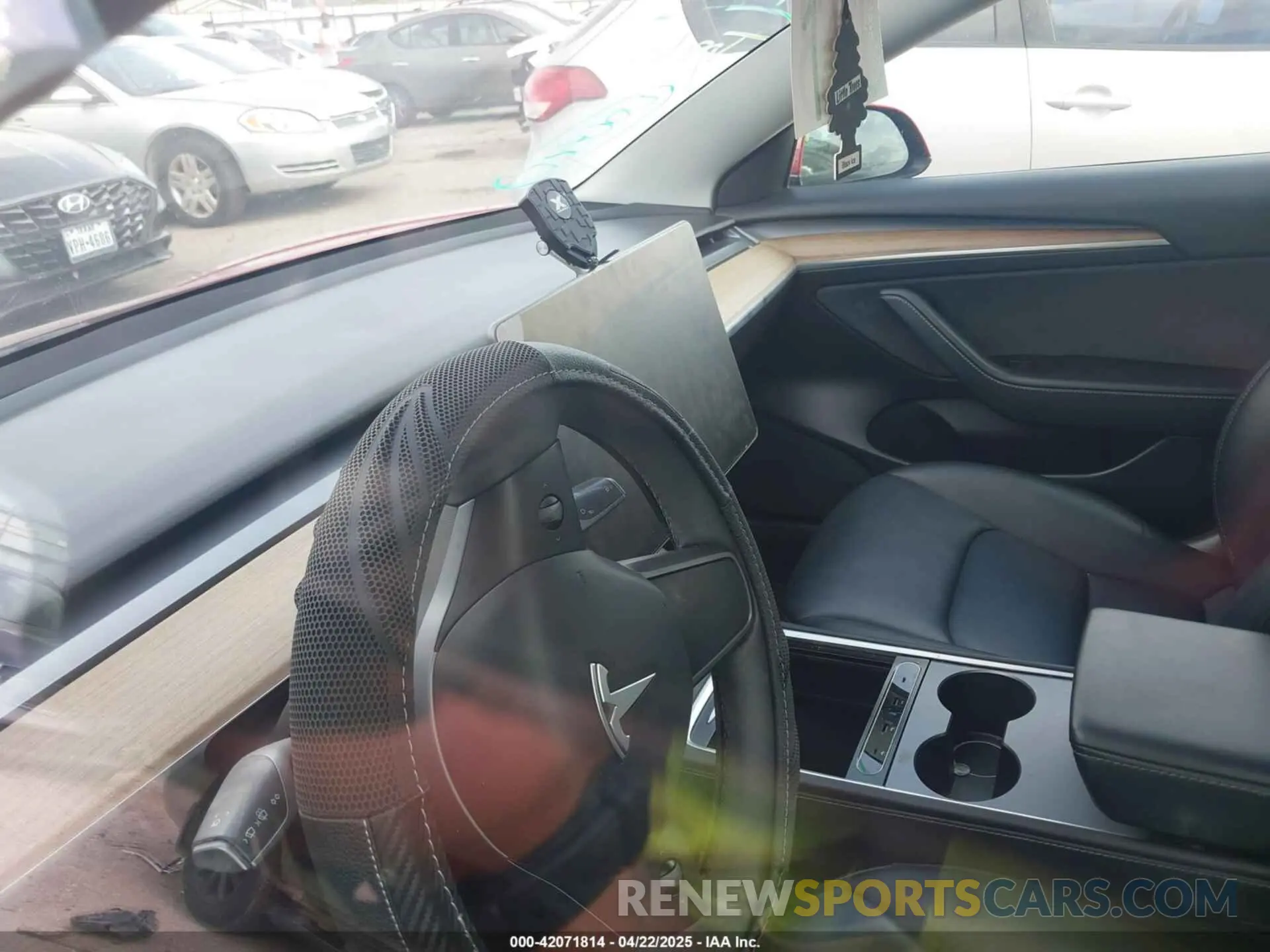 7 Photograph of a damaged car 5YJ3E1EB6MF085836 TESLA MODEL 3 2021