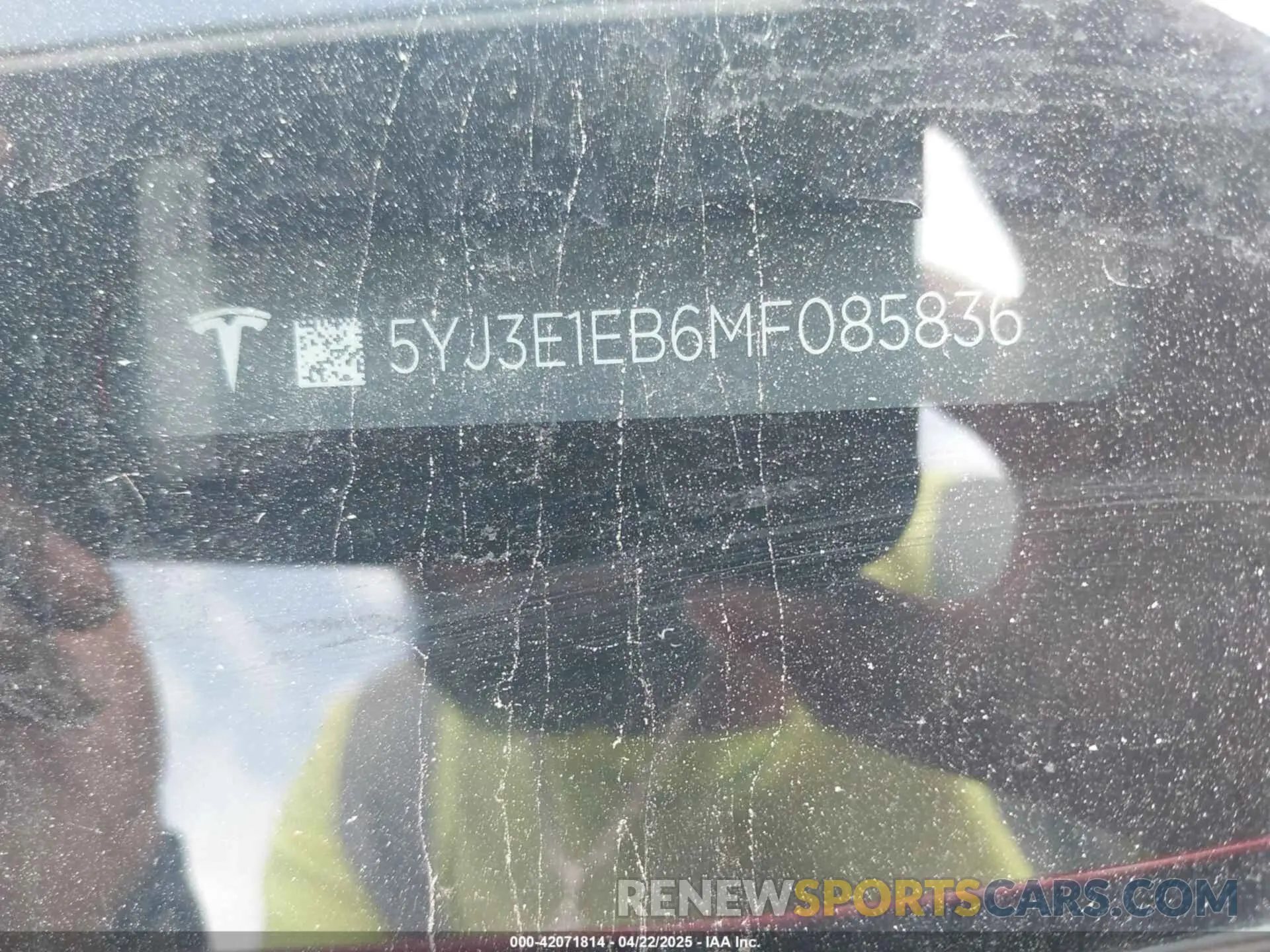 9 Photograph of a damaged car 5YJ3E1EB6MF085836 TESLA MODEL 3 2021