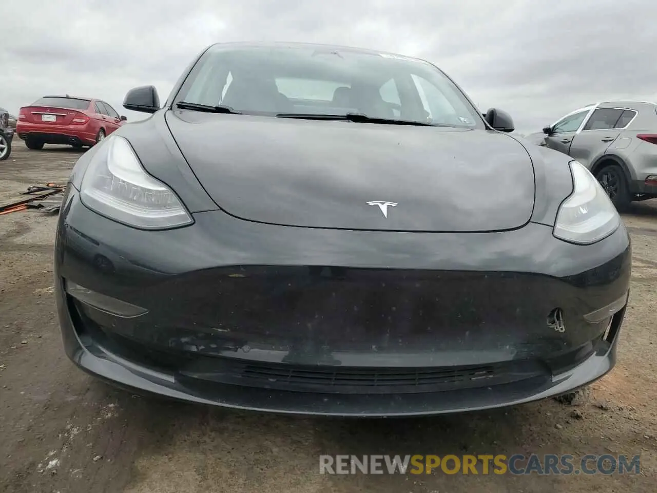 5 Photograph of a damaged car 5YJ3E1EB6MF853086 TESLA MODEL 3 2021