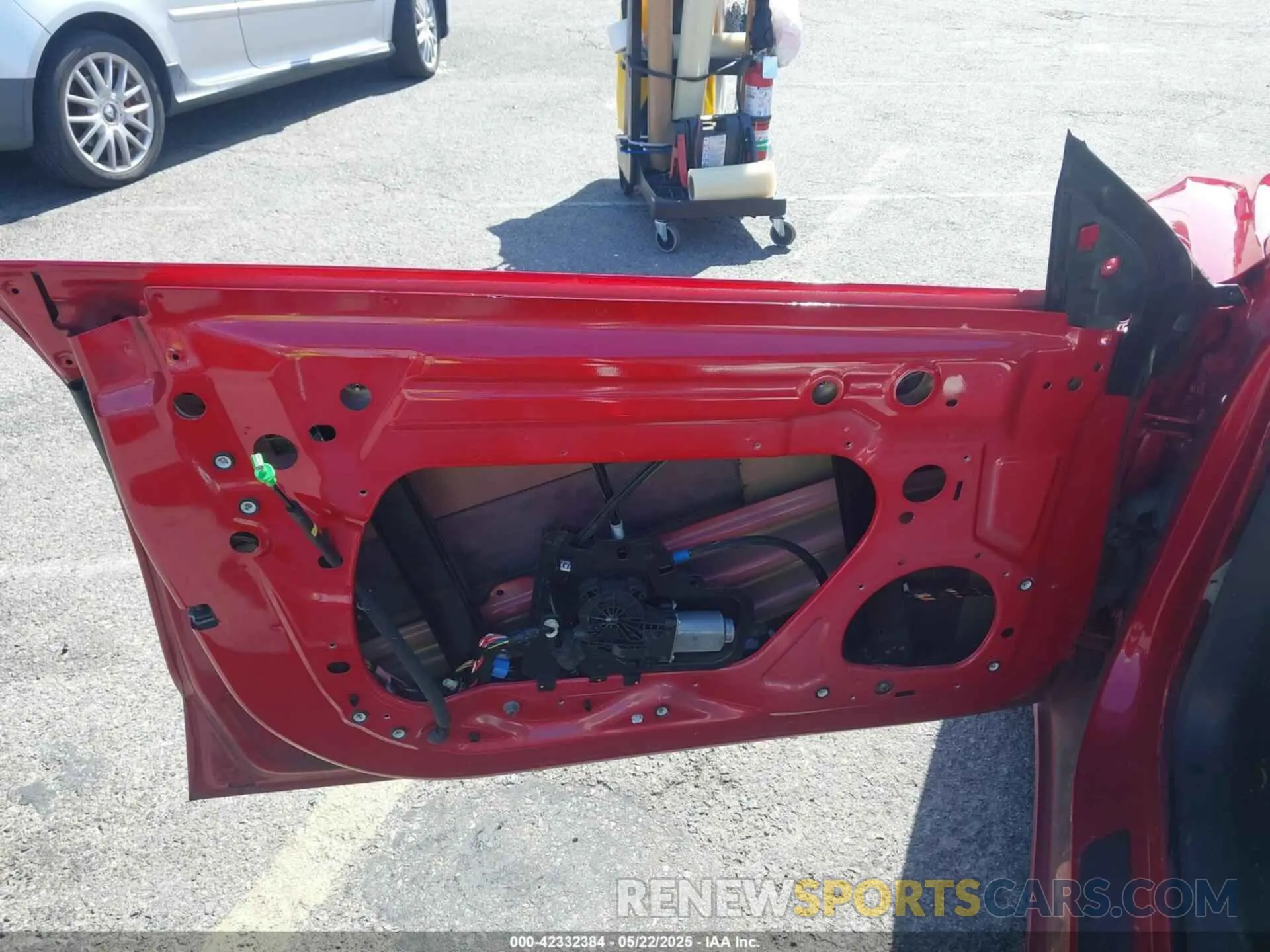 22 Photograph of a damaged car 5YJ3E1EB6MF879669 TESLA MODEL 3 2021