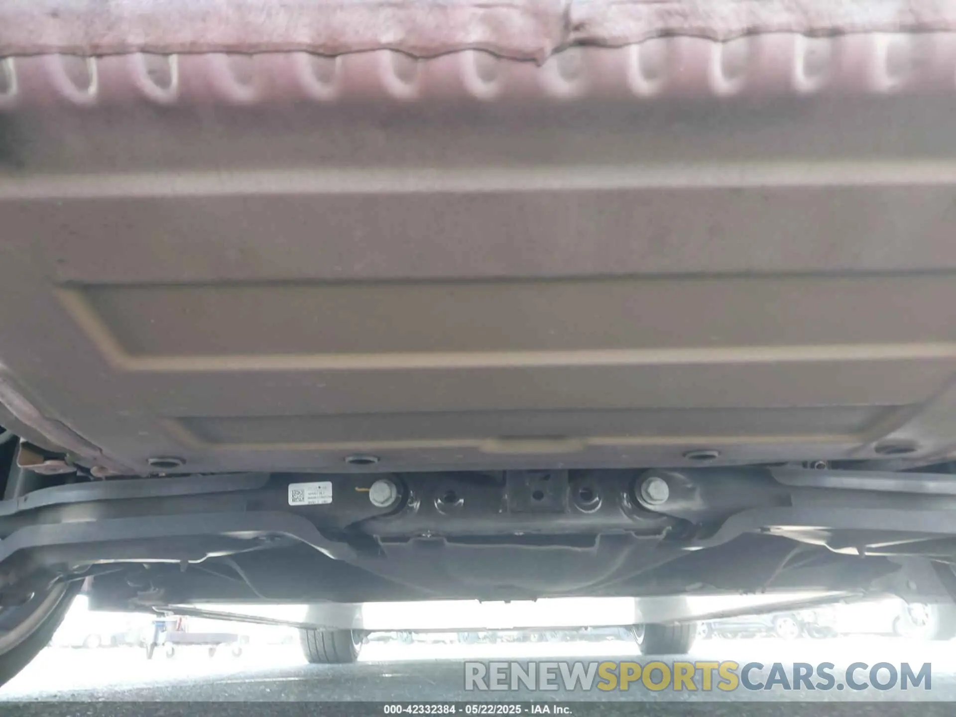 24 Photograph of a damaged car 5YJ3E1EB6MF879669 TESLA MODEL 3 2021