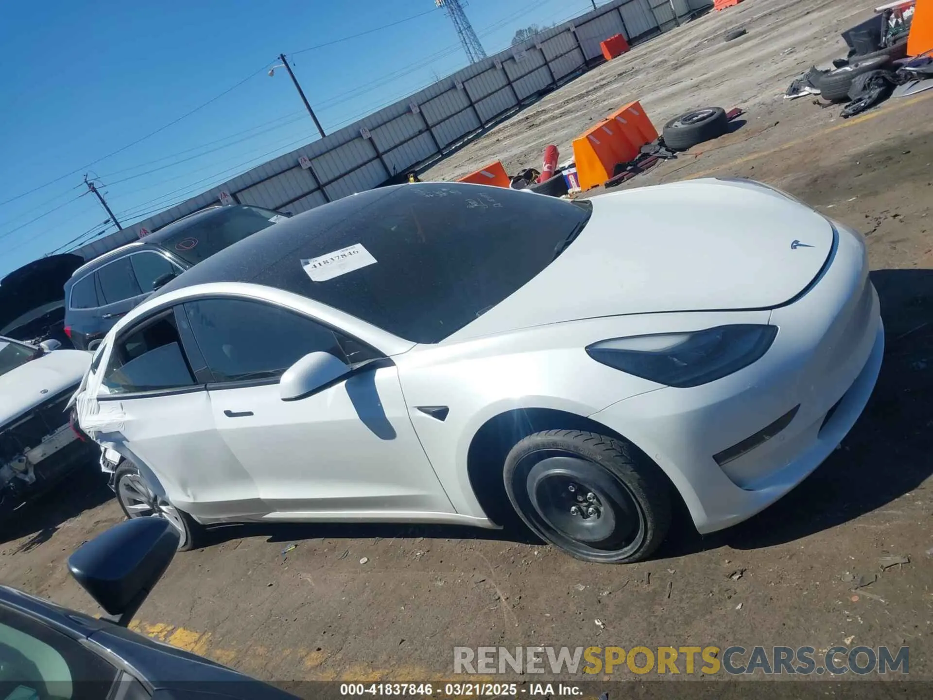12 Photograph of a damaged car 5YJ3E1EB6MF902268 TESLA MODEL 3 2021