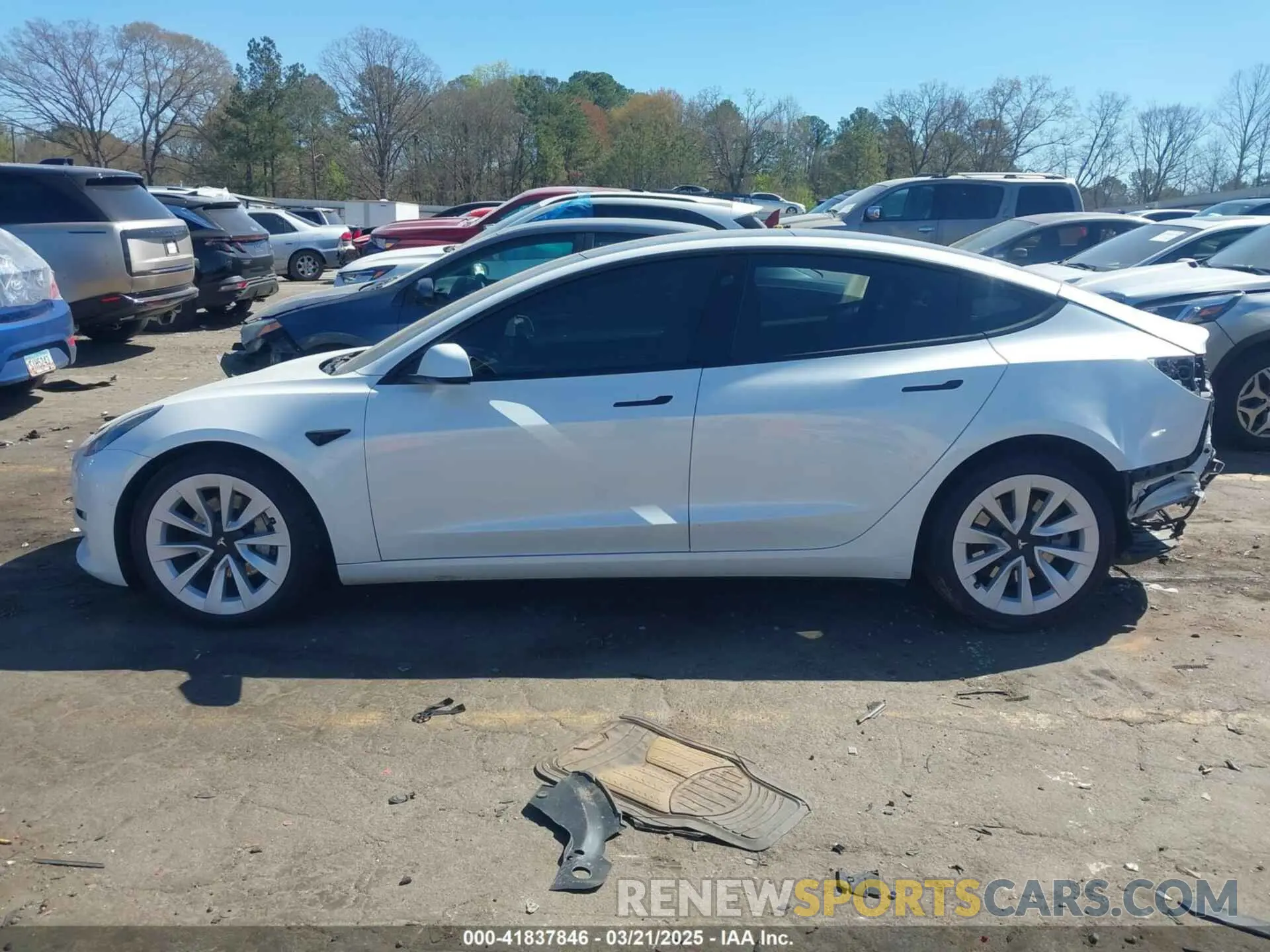 13 Photograph of a damaged car 5YJ3E1EB6MF902268 TESLA MODEL 3 2021