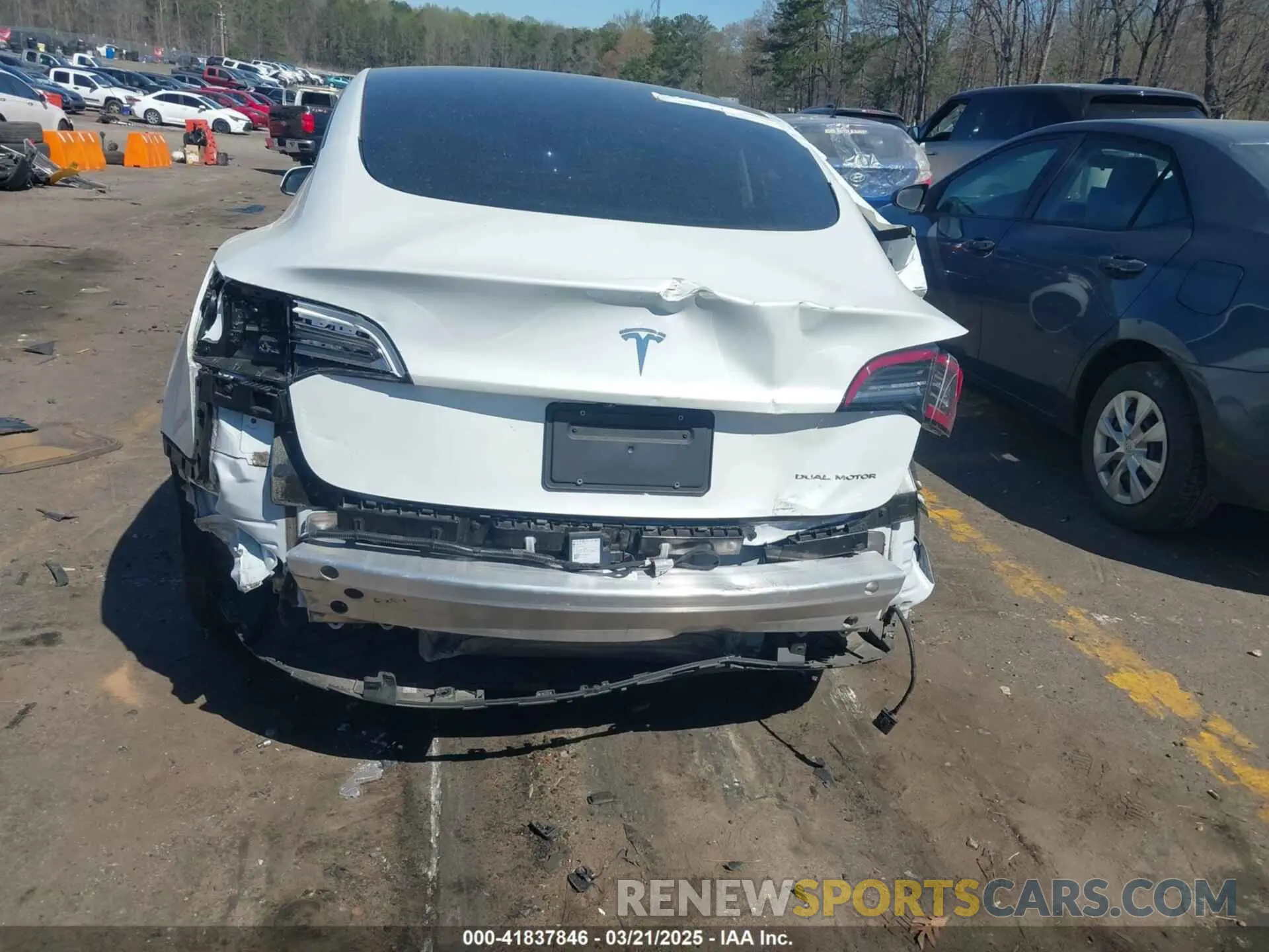 6 Photograph of a damaged car 5YJ3E1EB6MF902268 TESLA MODEL 3 2021