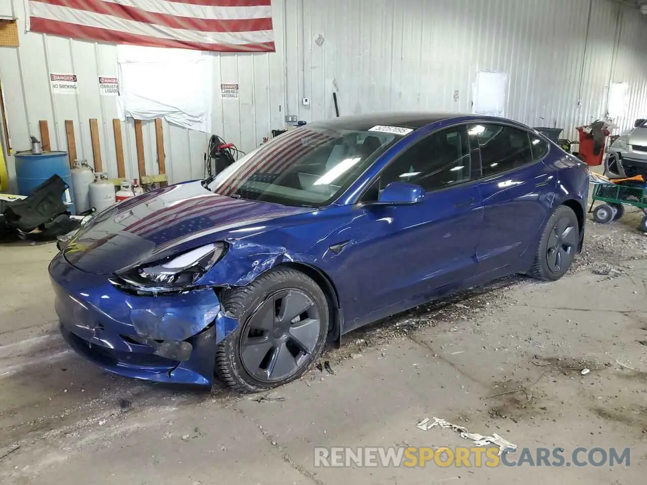 1 Photograph of a damaged car 5YJ3E1EB6MF902352 TESLA MODEL 3 2021