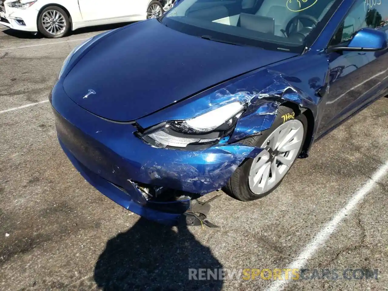 9 Photograph of a damaged car 5YJ3E1EB6MF903260 TESLA MODEL 3 2021