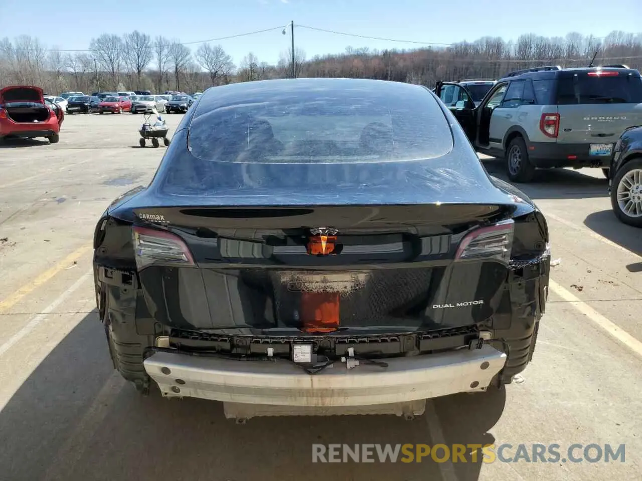 6 Photograph of a damaged car 5YJ3E1EB6MF906725 TESLA MODEL 3 2021