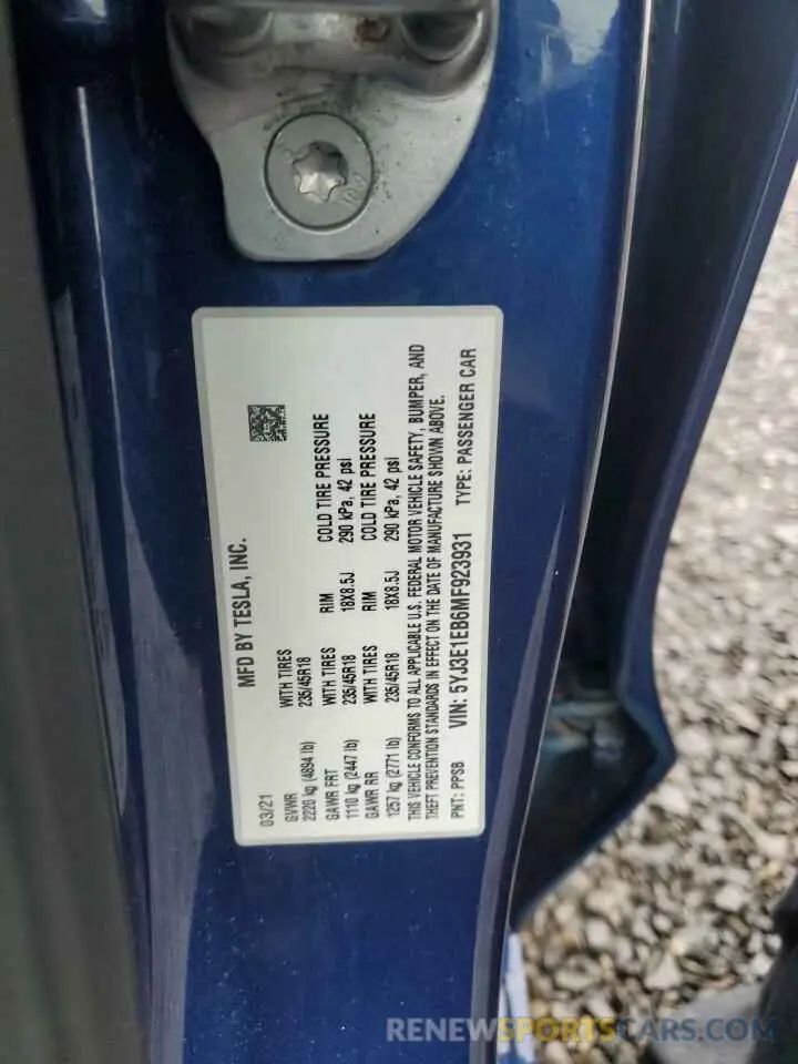 12 Photograph of a damaged car 5YJ3E1EB6MF923931 TESLA MODEL 3 2021