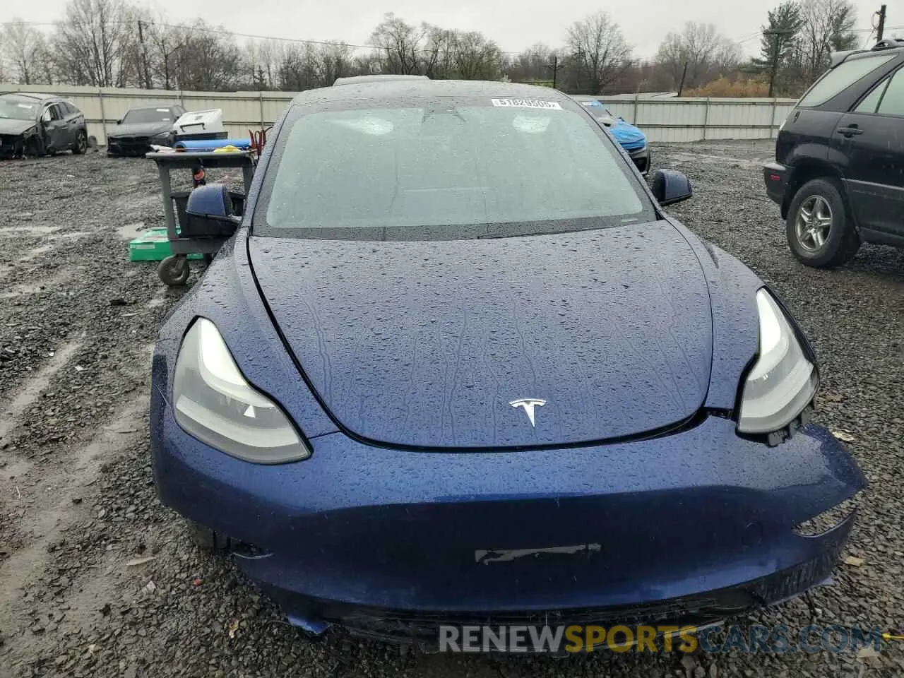 5 Photograph of a damaged car 5YJ3E1EB6MF923931 TESLA MODEL 3 2021