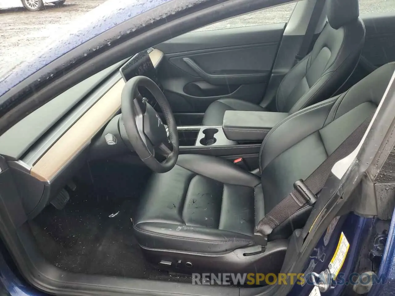 7 Photograph of a damaged car 5YJ3E1EB6MF923931 TESLA MODEL 3 2021