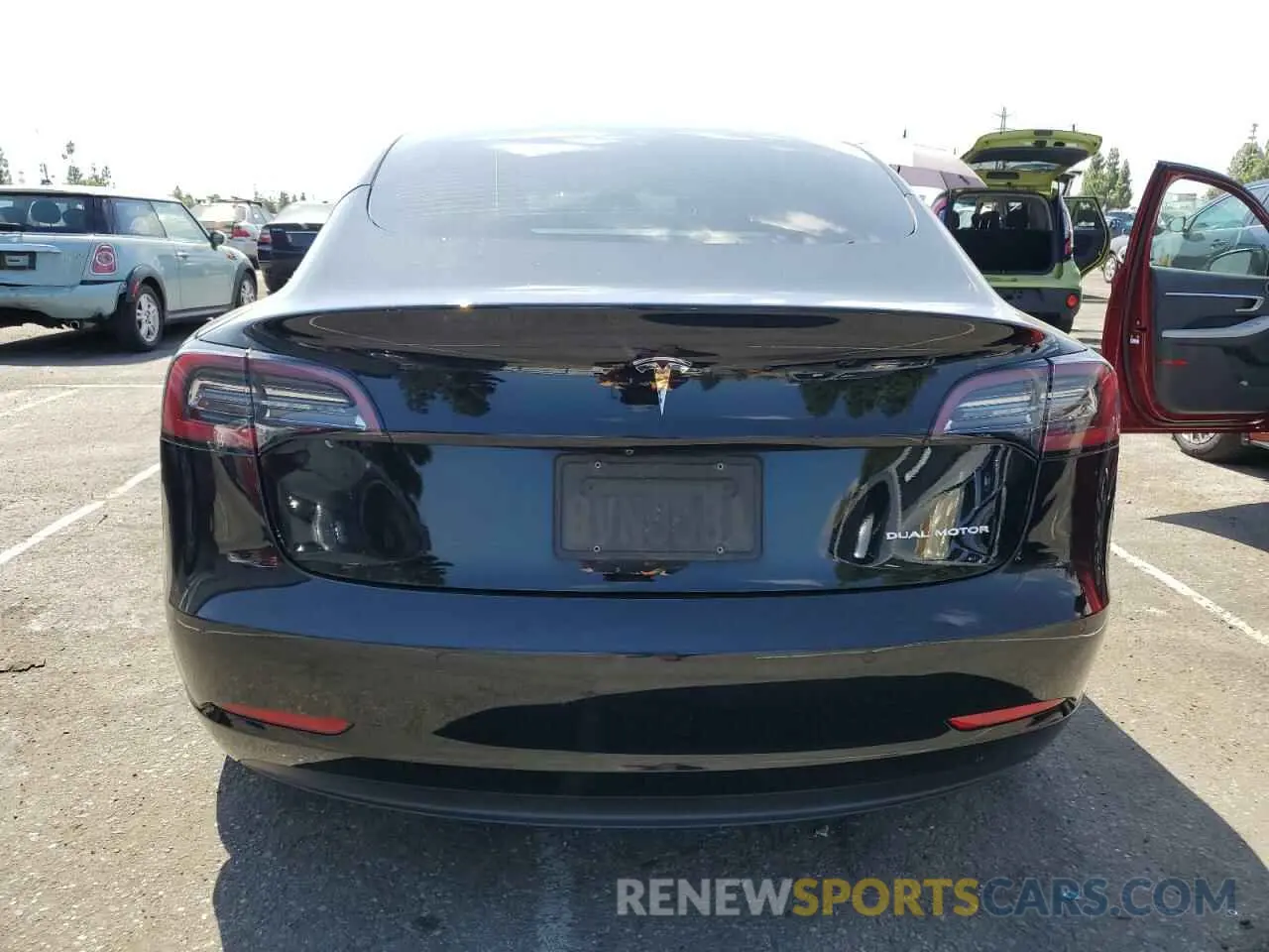 6 Photograph of a damaged car 5YJ3E1EB6MF926943 TESLA MODEL 3 2021
