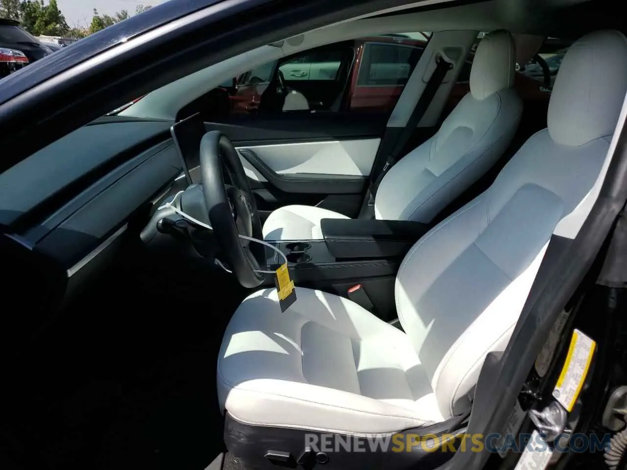 7 Photograph of a damaged car 5YJ3E1EB6MF926943 TESLA MODEL 3 2021