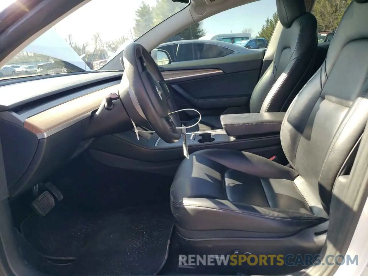 7 Photograph of a damaged car 5YJ3E1EB6MF980503 TESLA MODEL 3 2021