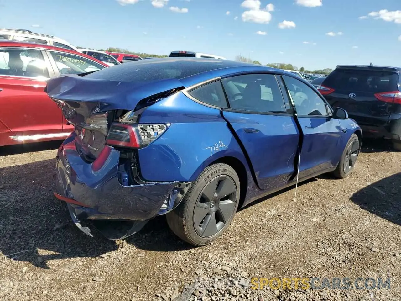 3 Photograph of a damaged car 5YJ3E1EB6MF980601 TESLA MODEL 3 2021