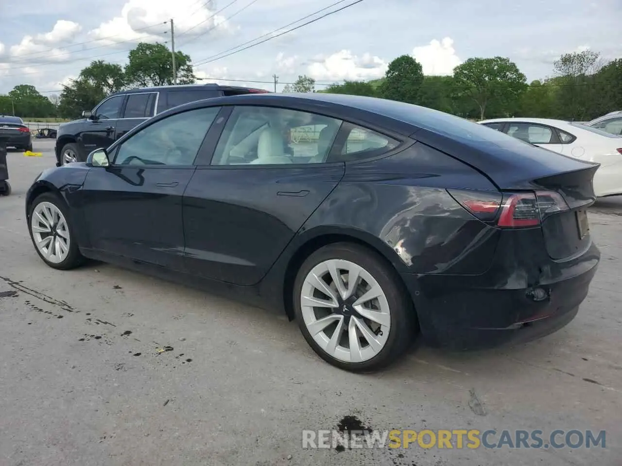2 Photograph of a damaged car 5YJ3E1EB6MF980646 TESLA MODEL 3 2021