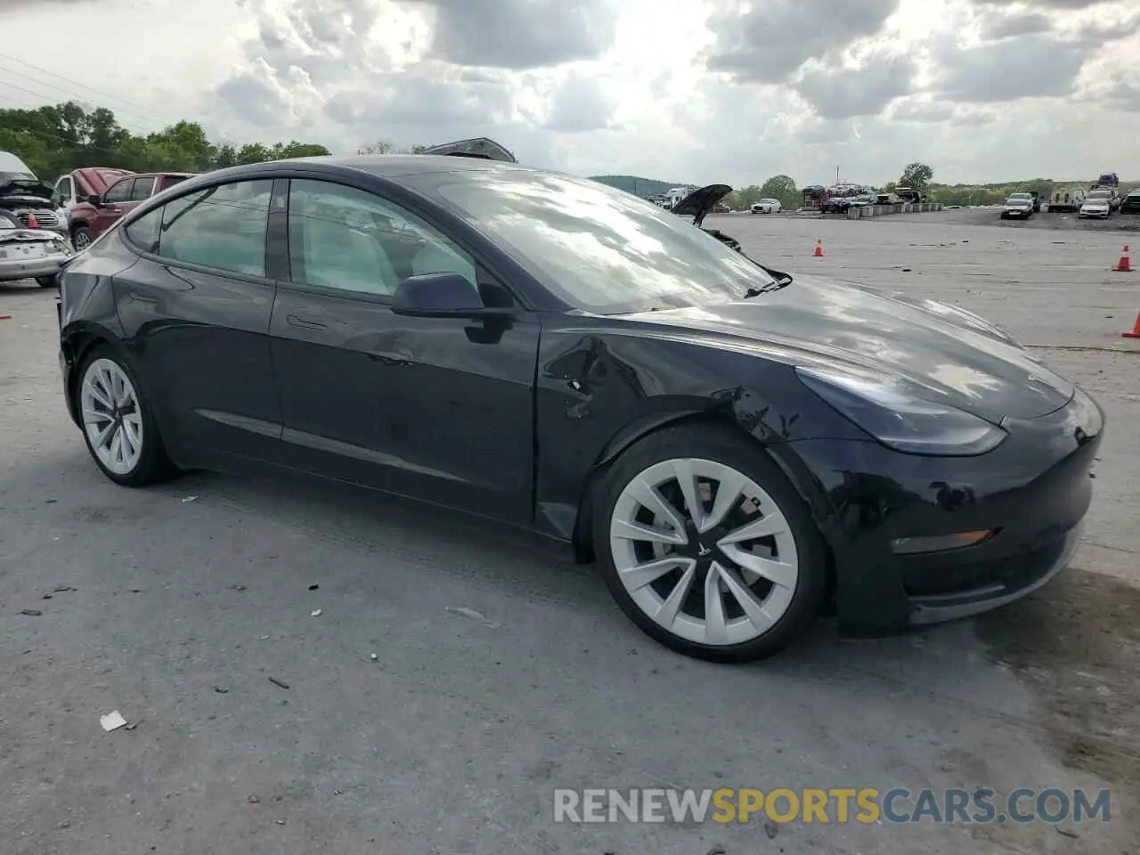 4 Photograph of a damaged car 5YJ3E1EB6MF980646 TESLA MODEL 3 2021