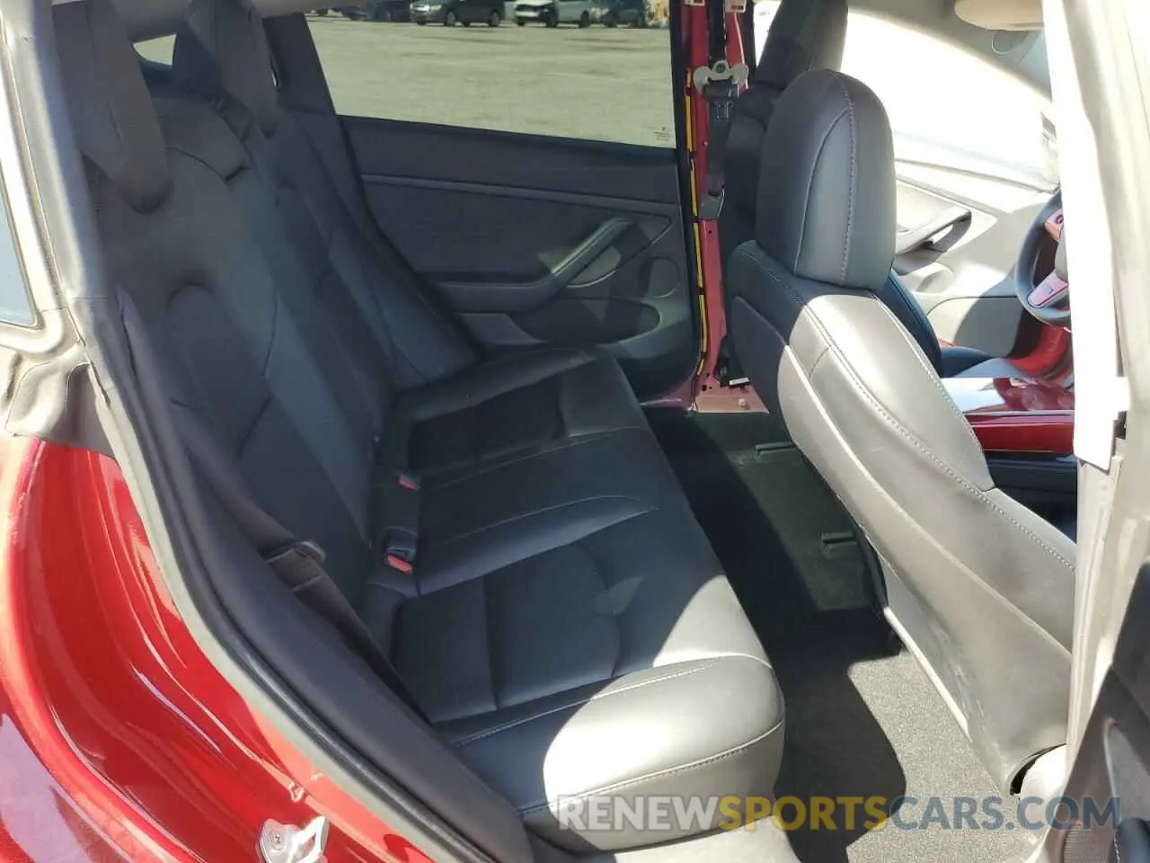 10 Photograph of a damaged car 5YJ3E1EB7MF002169 TESLA MODEL 3 2021