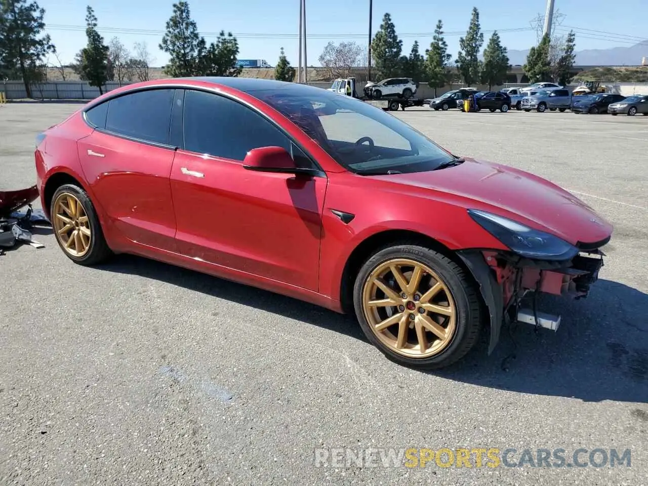 4 Photograph of a damaged car 5YJ3E1EB7MF002169 TESLA MODEL 3 2021