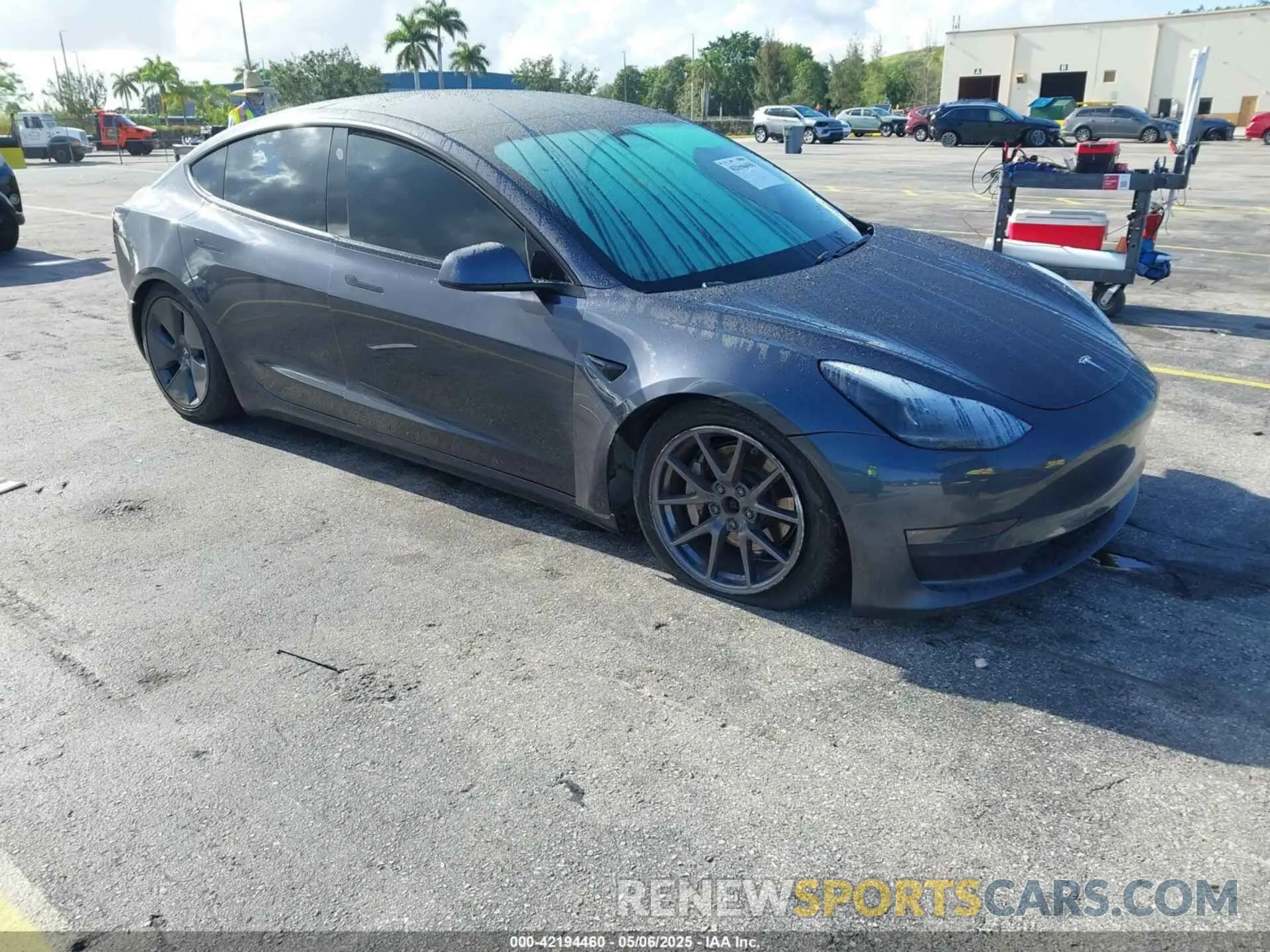 1 Photograph of a damaged car 5YJ3E1EB7MF030117 TESLA MODEL 3 2021