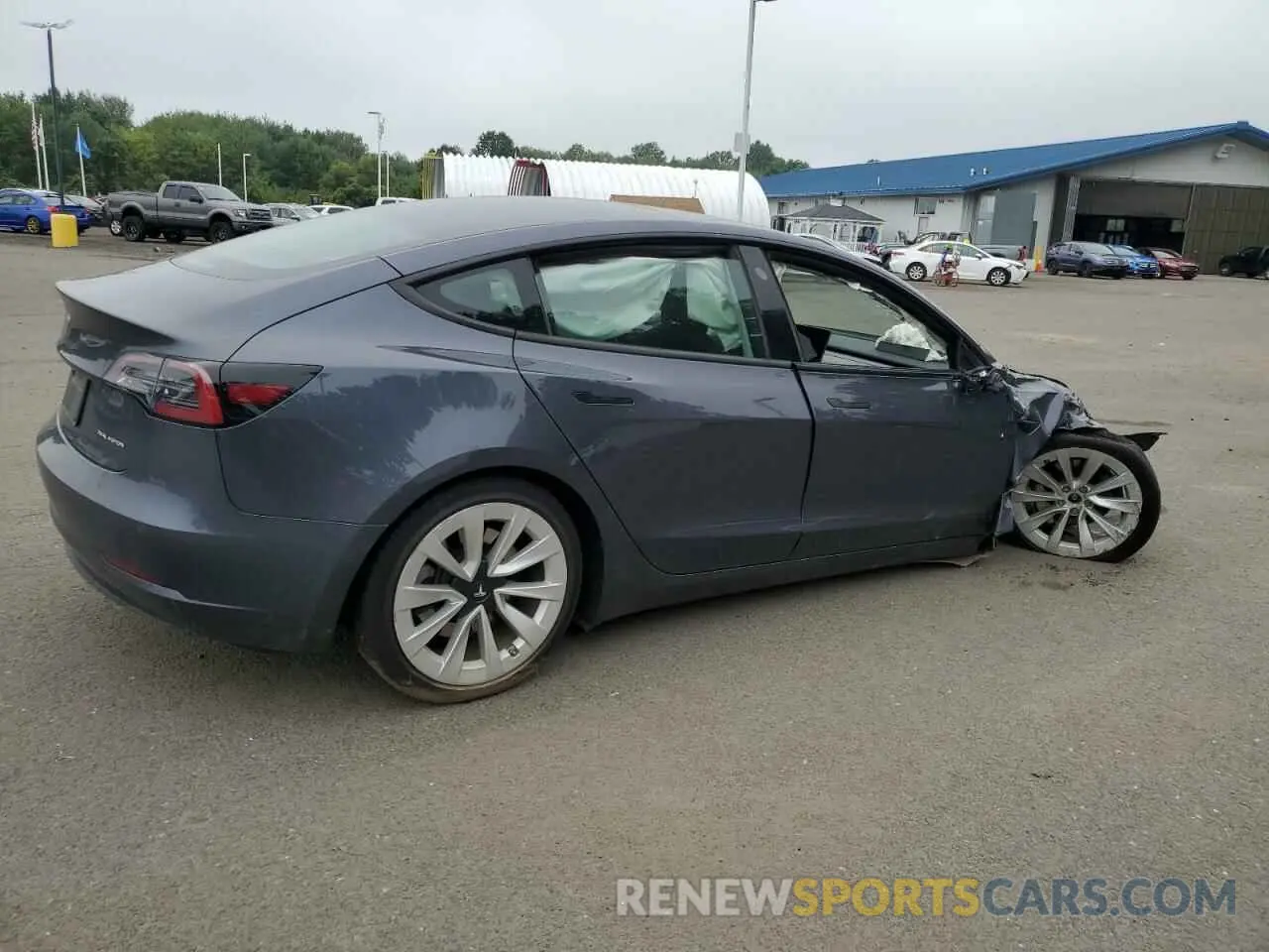 3 Photograph of a damaged car 5YJ3E1EB7MF031459 TESLA MODEL 3 2021