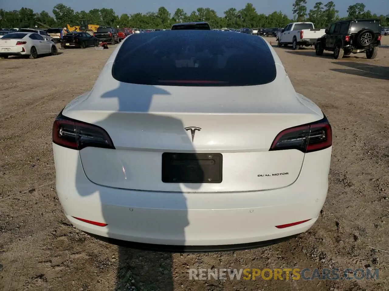 6 Photograph of a damaged car 5YJ3E1EB7MF044096 TESLA MODEL 3 2021
