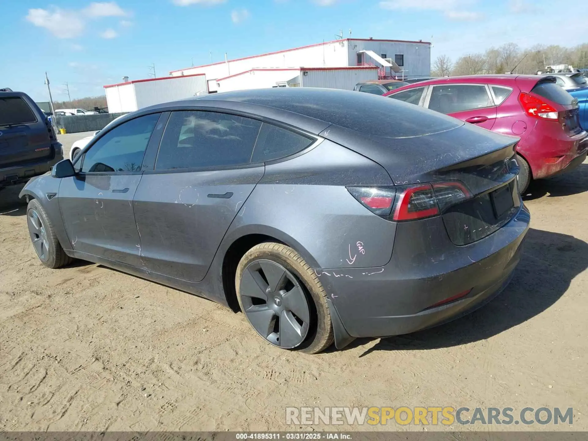 3 Photograph of a damaged car 5YJ3E1EB7MF050917 TESLA MODEL 3 2021