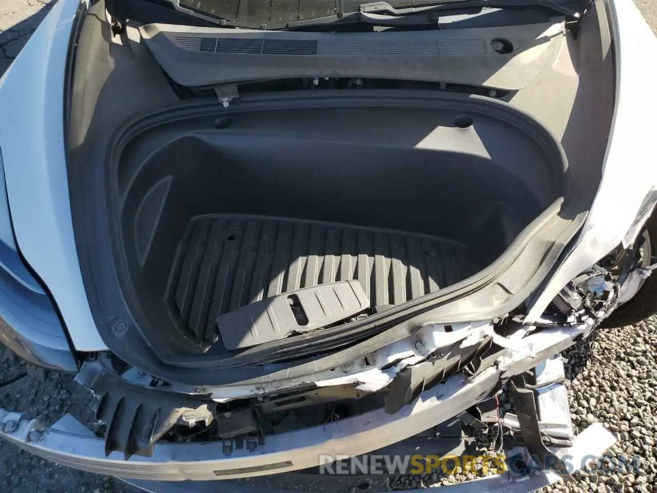 13 Photograph of a damaged car 5YJ3E1EB7MF074330 TESLA MODEL 3 2021