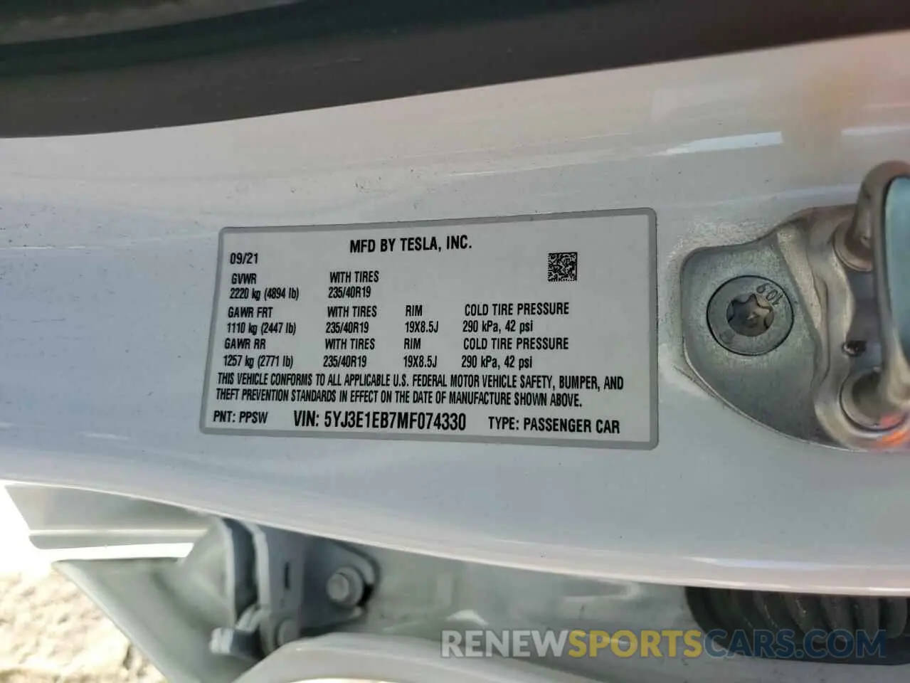 14 Photograph of a damaged car 5YJ3E1EB7MF074330 TESLA MODEL 3 2021