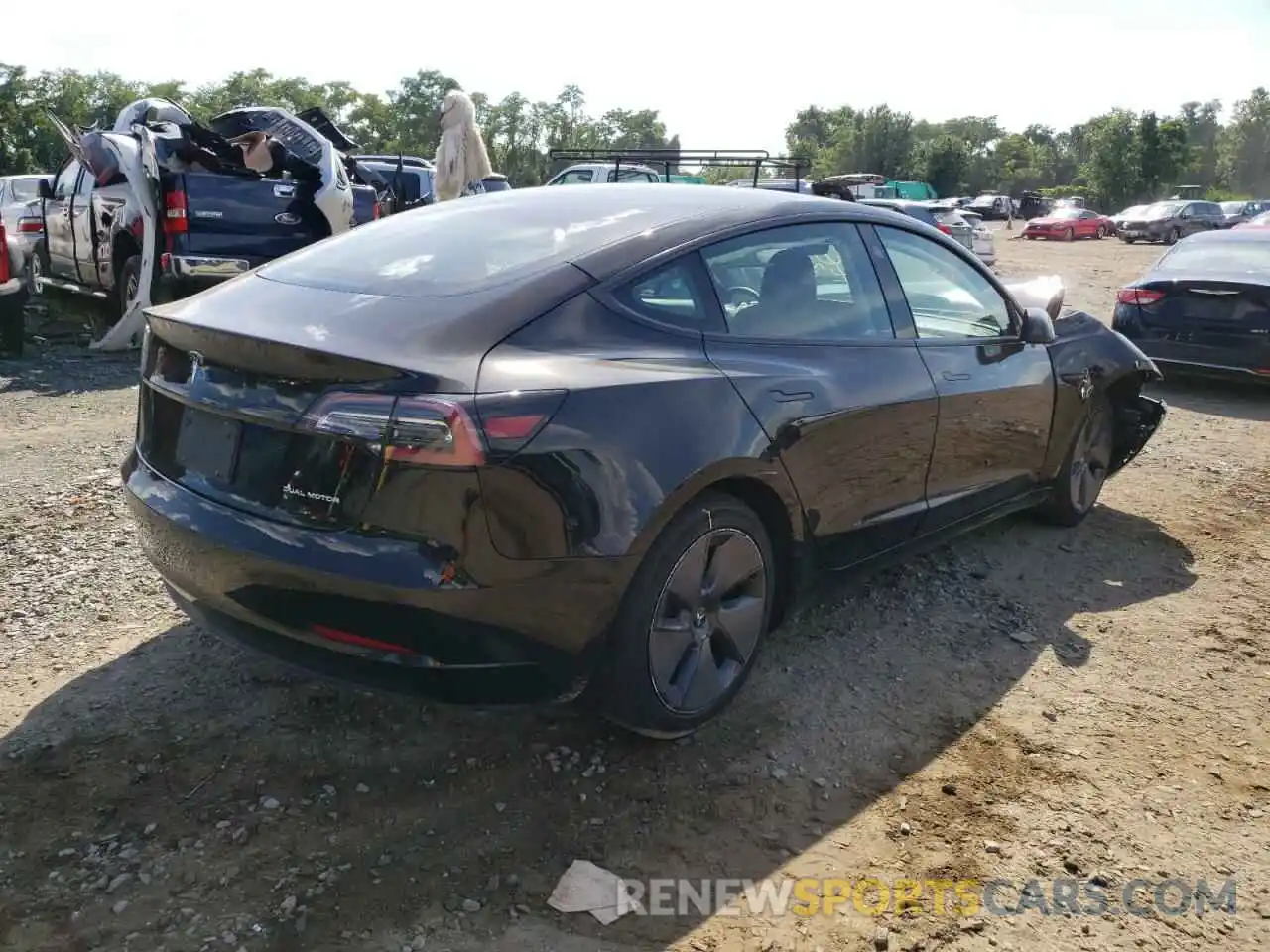 4 Photograph of a damaged car 5YJ3E1EB7MF836698 TESLA MODEL 3 2021