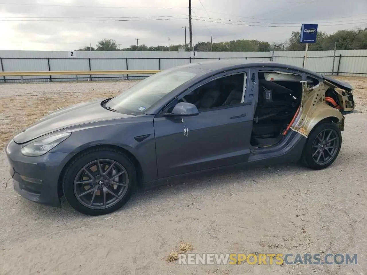 1 Photograph of a damaged car 5YJ3E1EB7MF858328 TESLA MODEL 3 2021