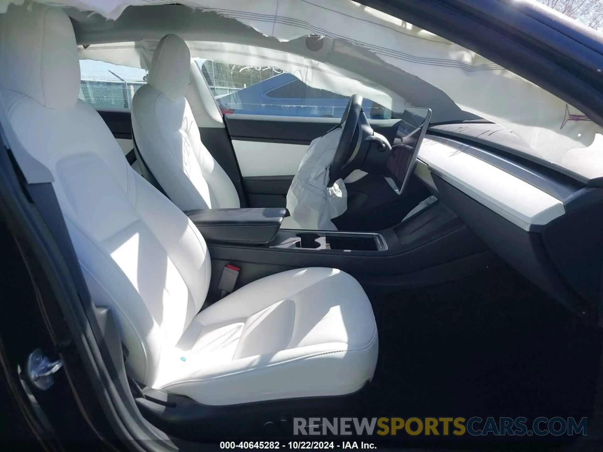 5 Photograph of a damaged car 5YJ3E1EB7MF858460 TESLA MODEL 3 2021