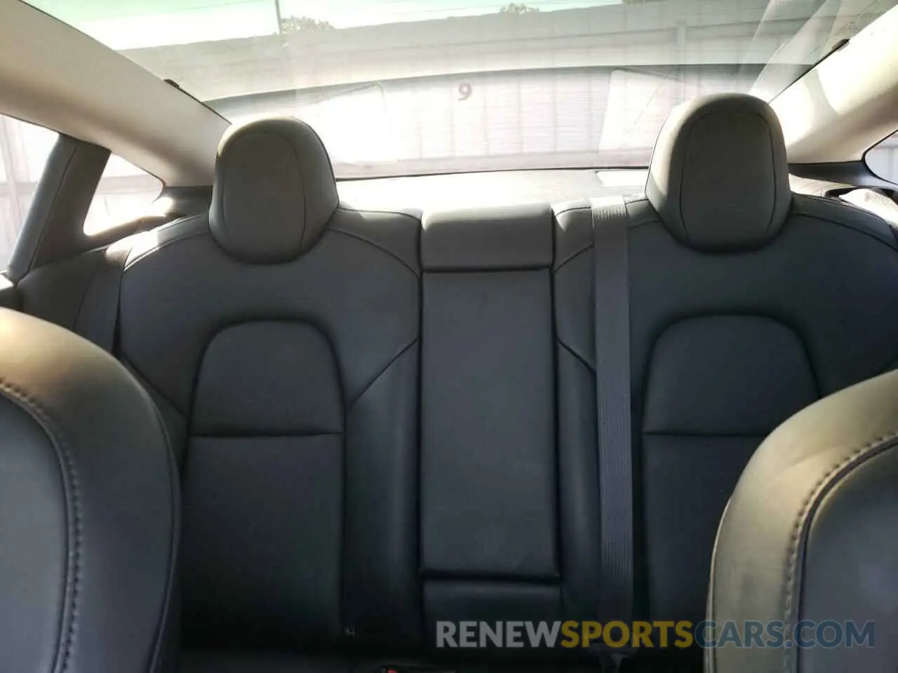 10 Photograph of a damaged car 5YJ3E1EB7MF858748 TESLA MODEL 3 2021