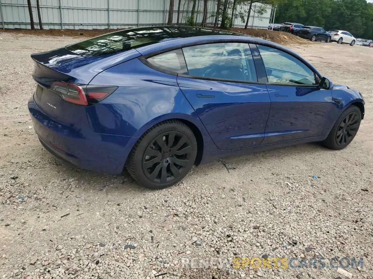 3 Photograph of a damaged car 5YJ3E1EB7MF906605 TESLA MODEL 3 2021