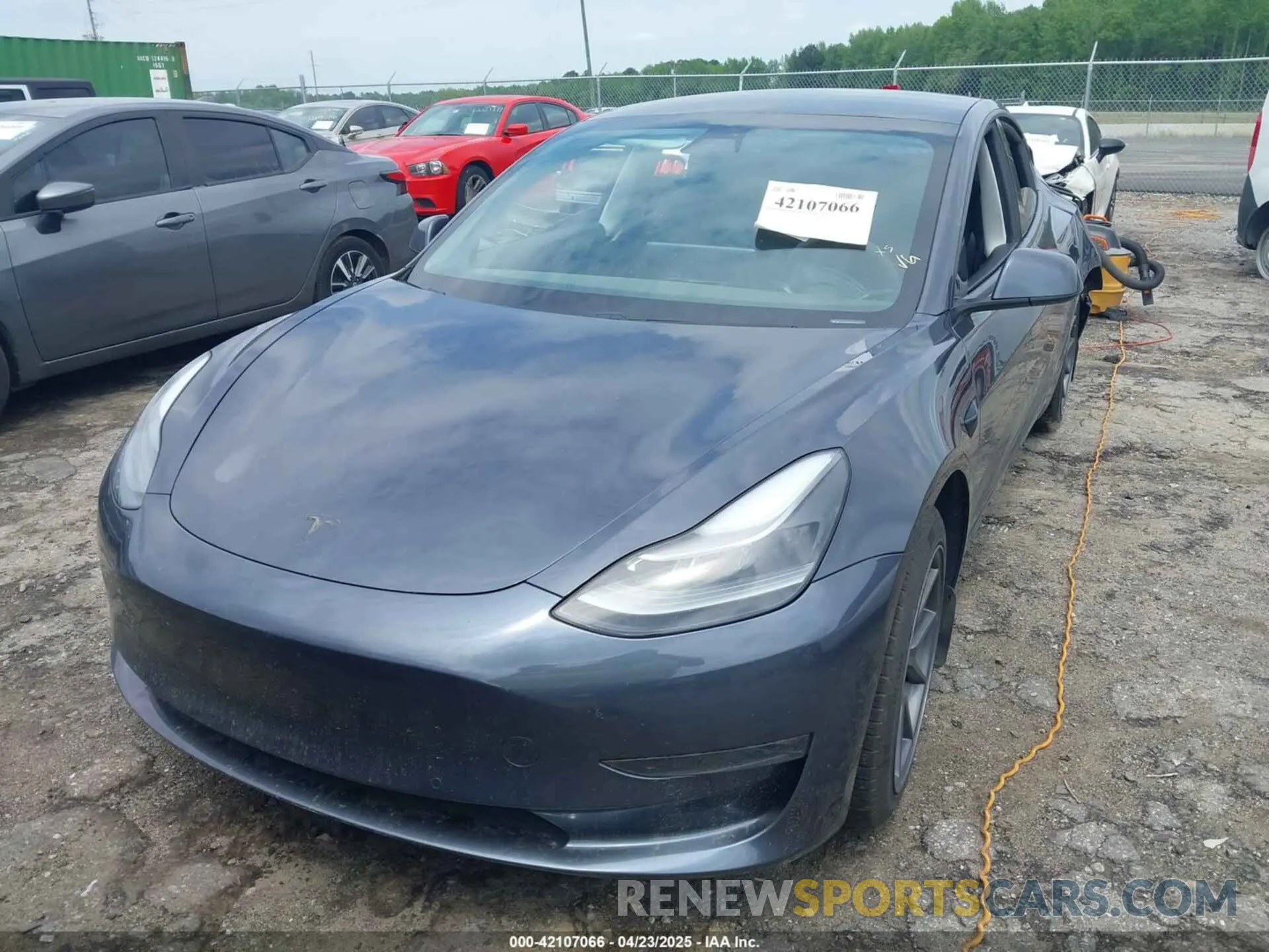 11 Photograph of a damaged car 5YJ3E1EB7MF923632 TESLA MODEL 3 2021