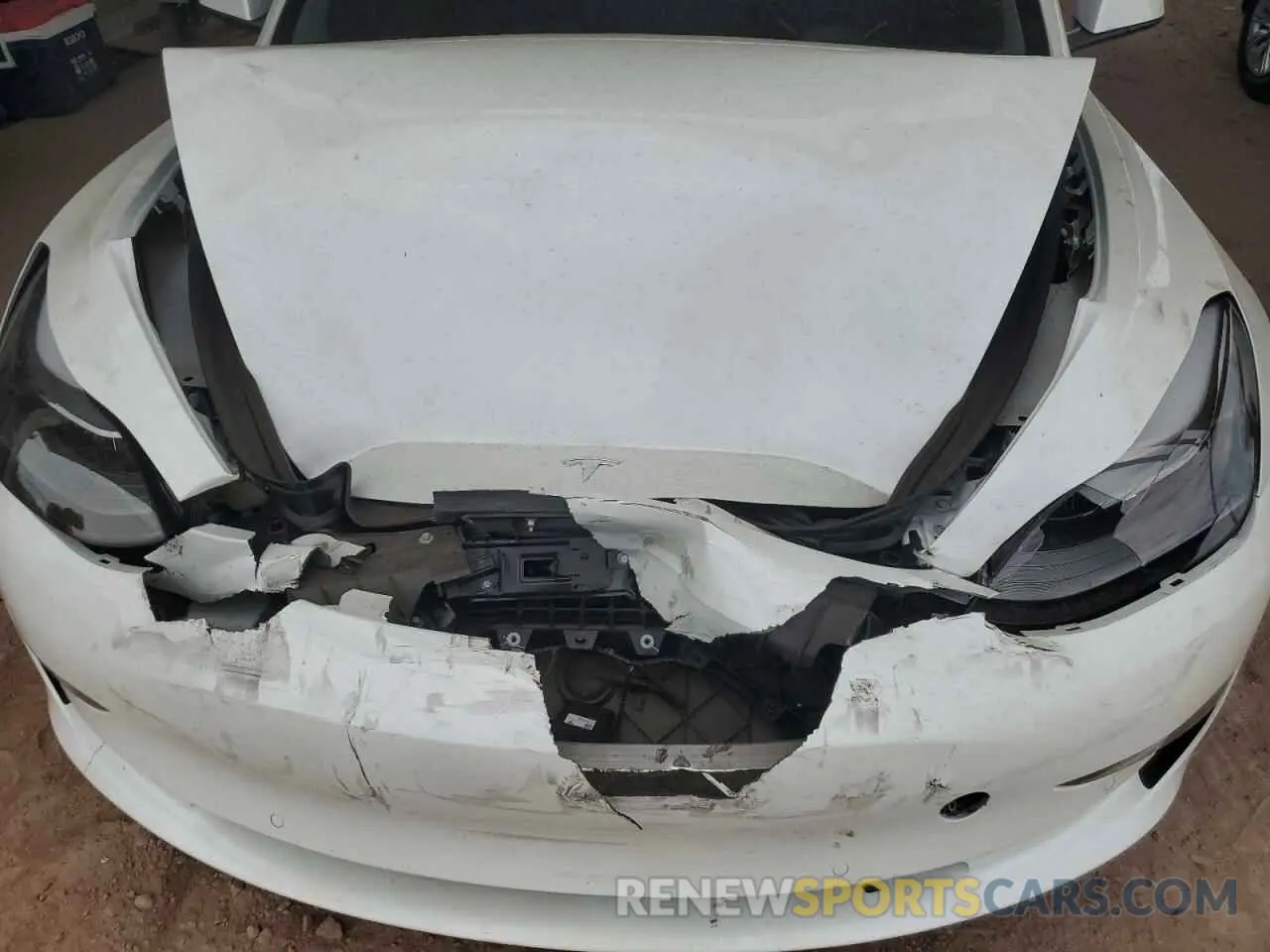 11 Photograph of a damaged car 5YJ3E1EB7MF936820 TESLA MODEL 3 2021