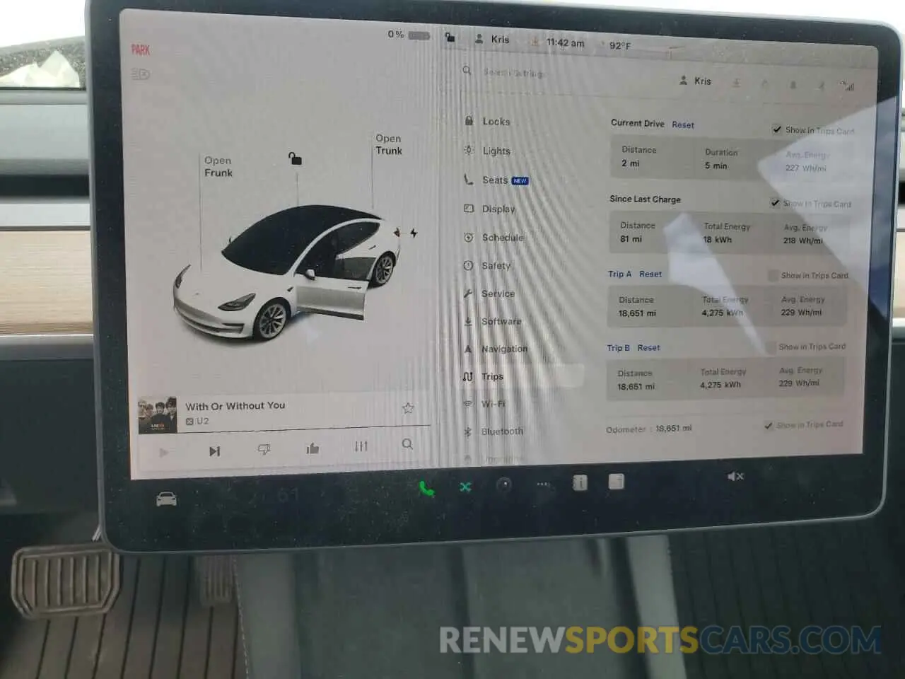 9 Photograph of a damaged car 5YJ3E1EB7MF936820 TESLA MODEL 3 2021
