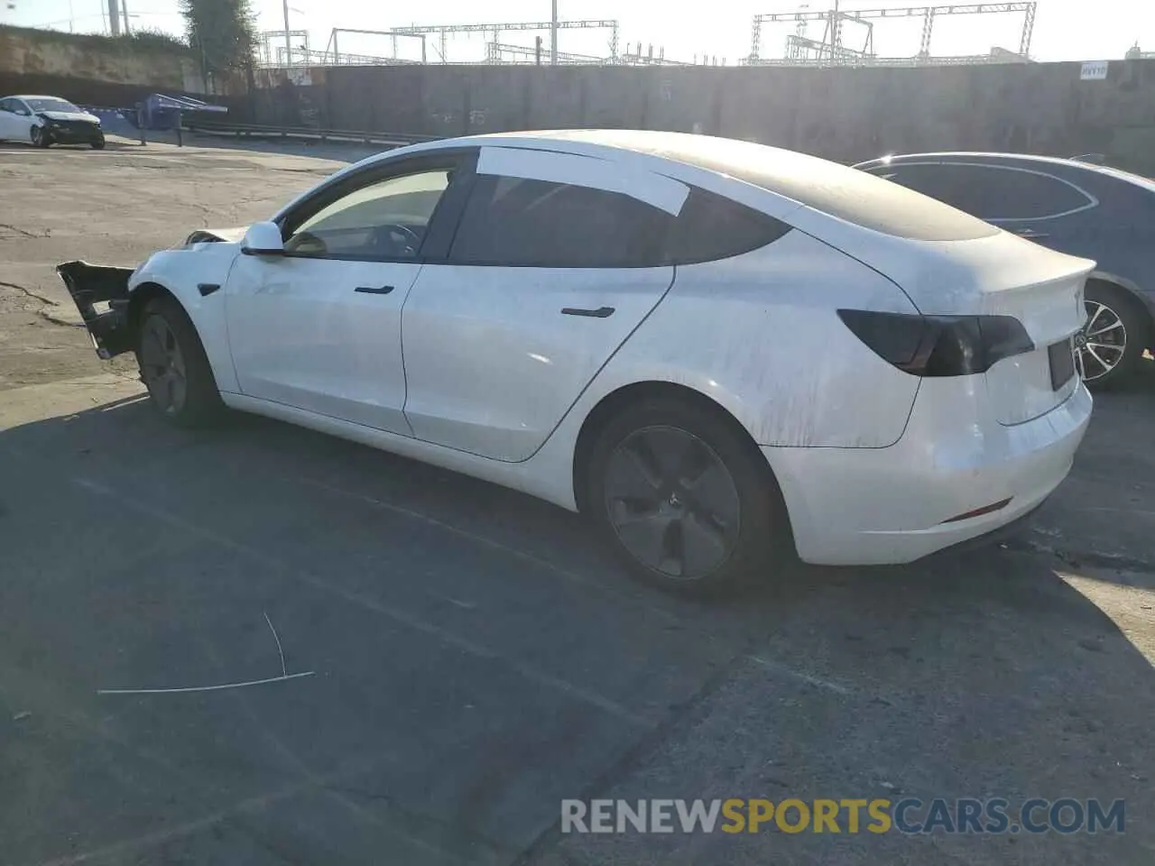 2 Photograph of a damaged car 5YJ3E1EB7MF938082 TESLA MODEL 3 2021