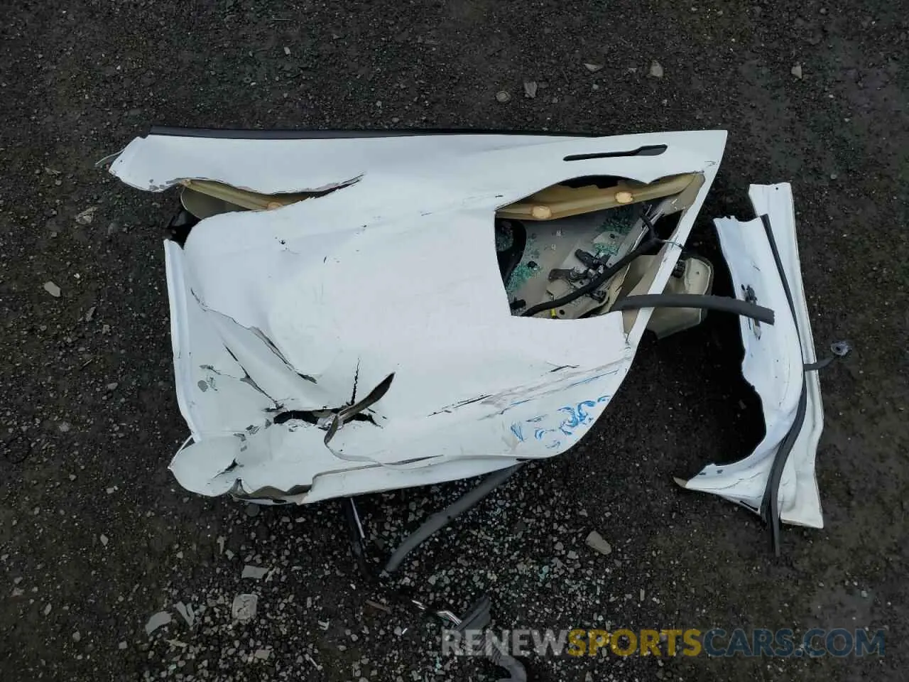 12 Photograph of a damaged car 5YJ3E1EB7MF943718 TESLA MODEL 3 2021