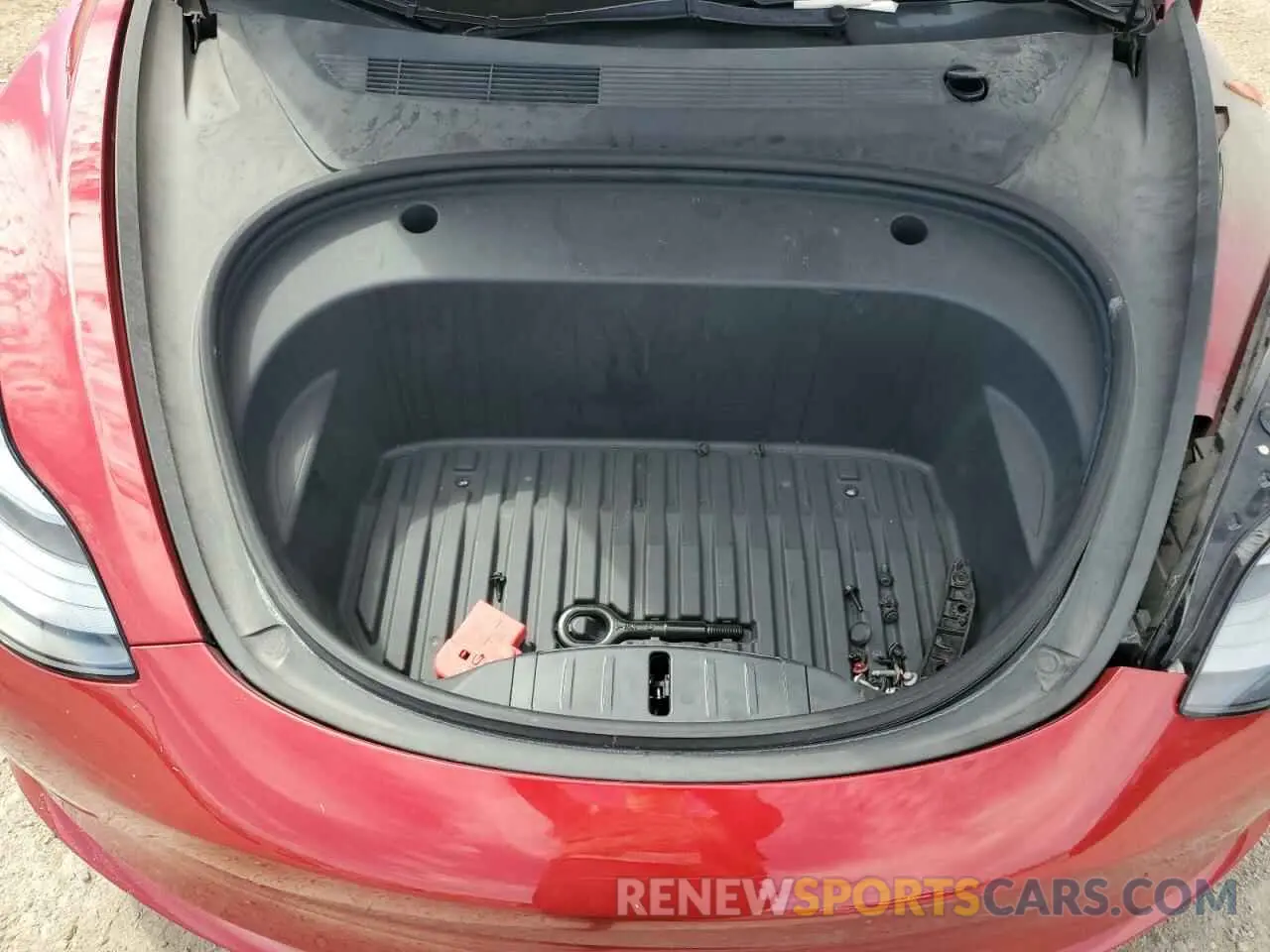 11 Photograph of a damaged car 5YJ3E1EB8MF002259 TESLA MODEL 3 2021