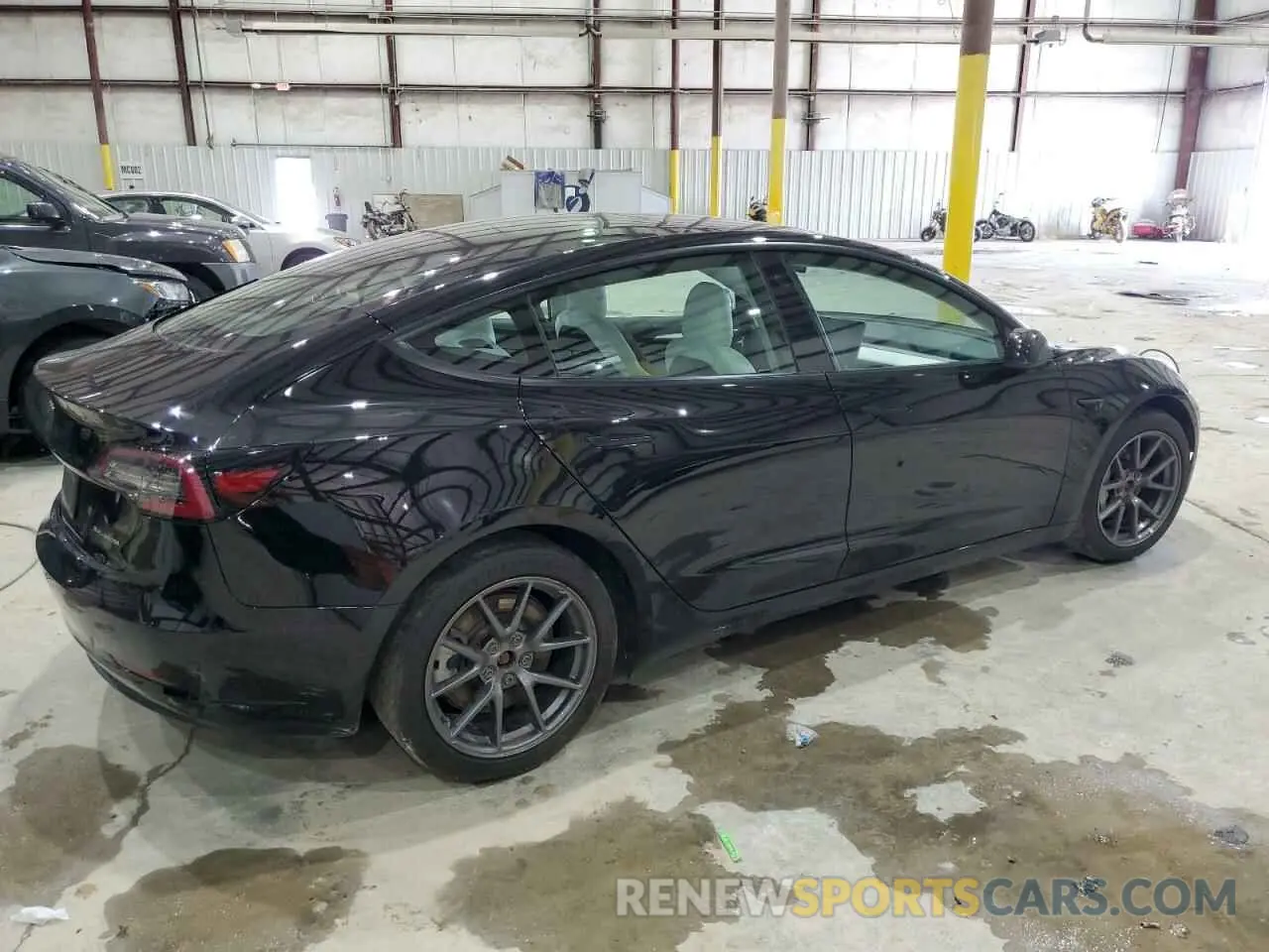 3 Photograph of a damaged car 5YJ3E1EB8MF048996 TESLA MODEL 3 2021